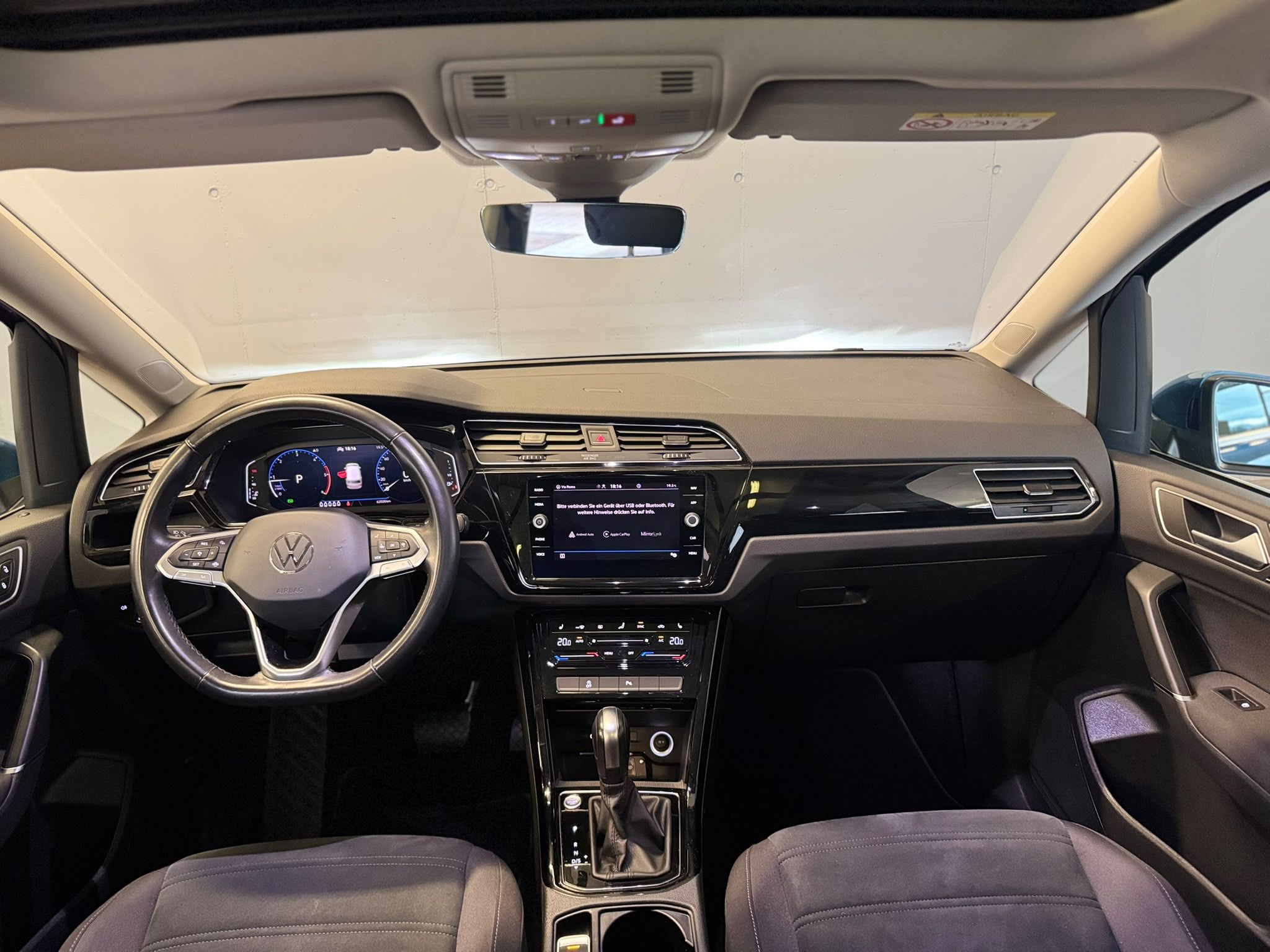 Volkswagen R Line (17)