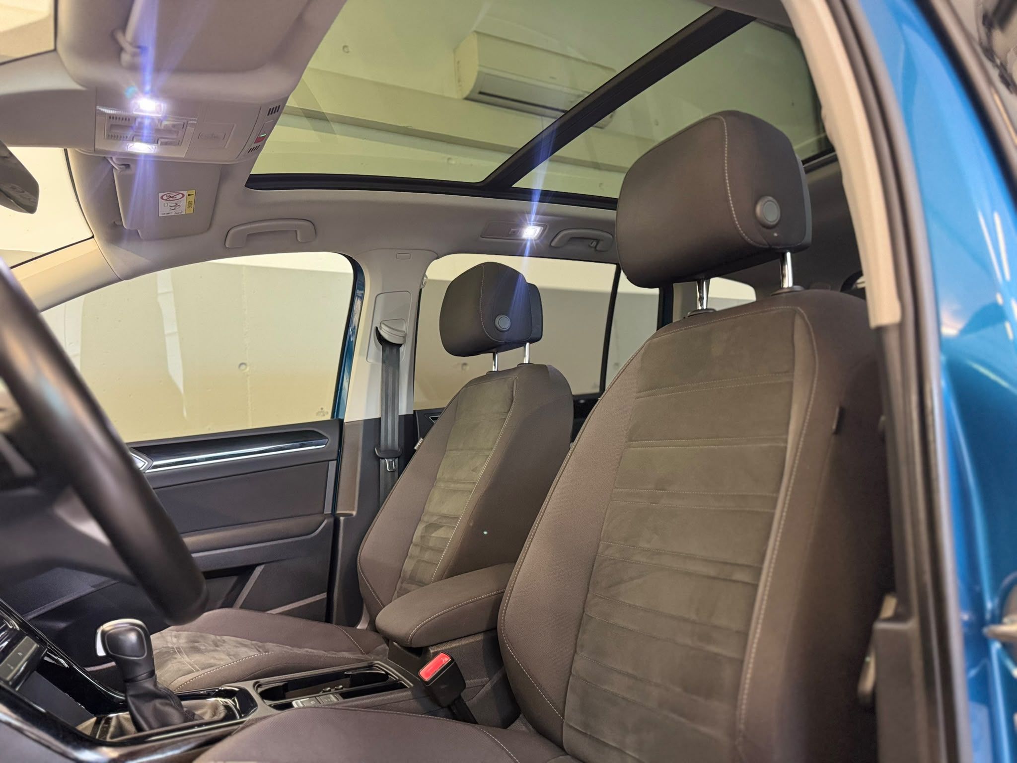 Volkswagen R Line (3)
