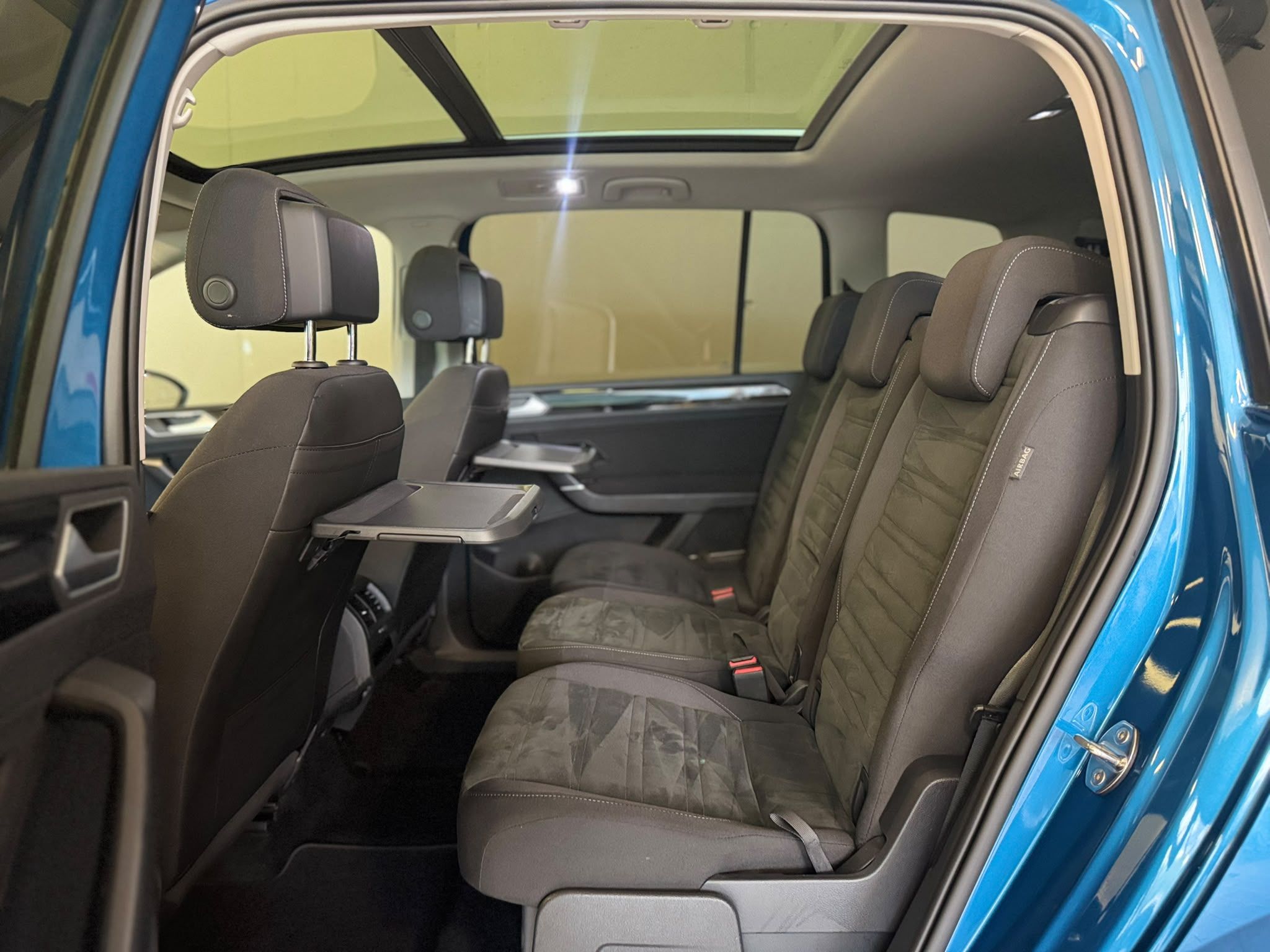 Volkswagen R Line (4)