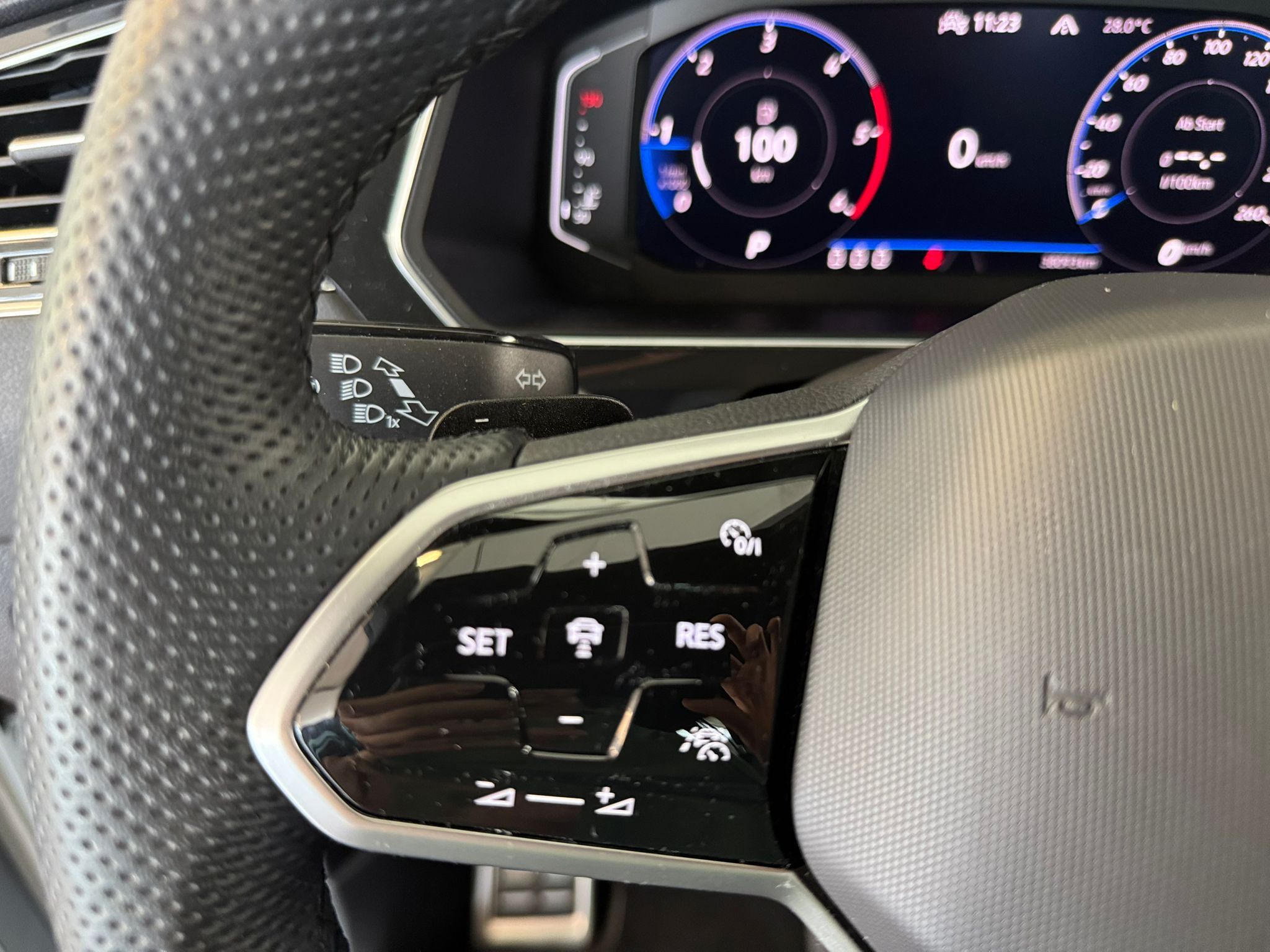 Volkswagen Tiguan Weiß Rlien 15