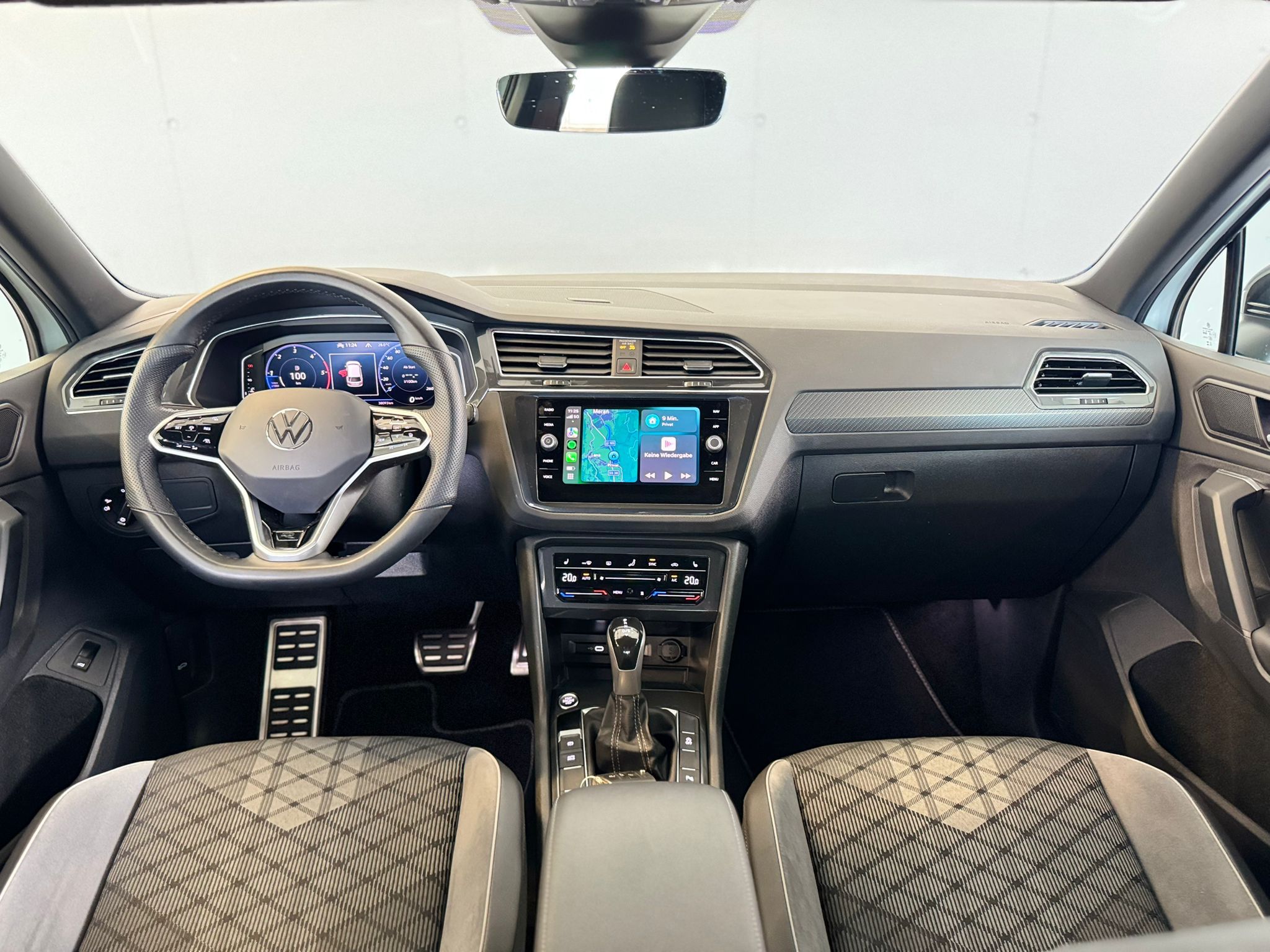 Volkswagen Tiguan Weiß Rlien 9