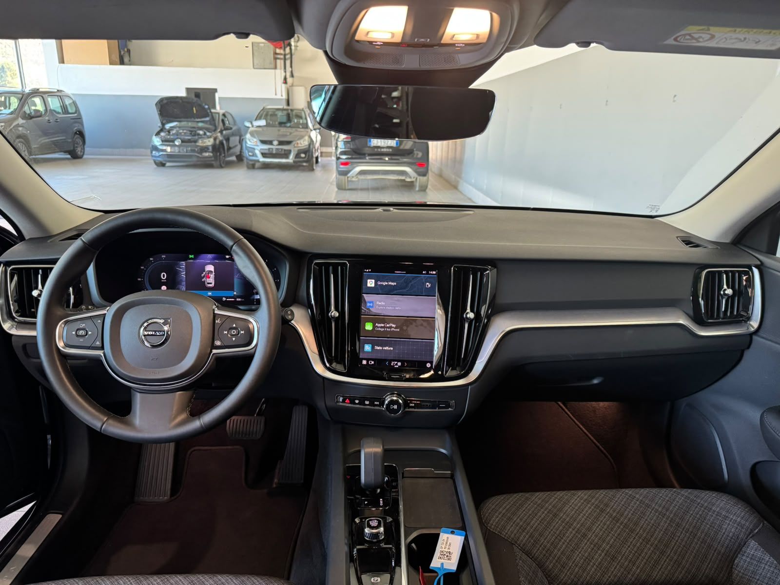 volvo v60 schwarz (17)