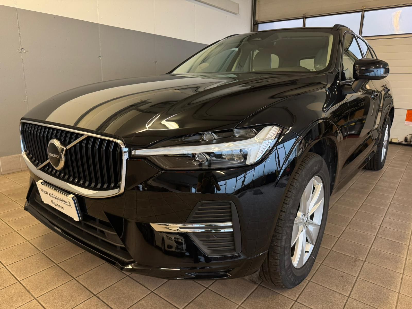 volvo xc60 b4 d (1)