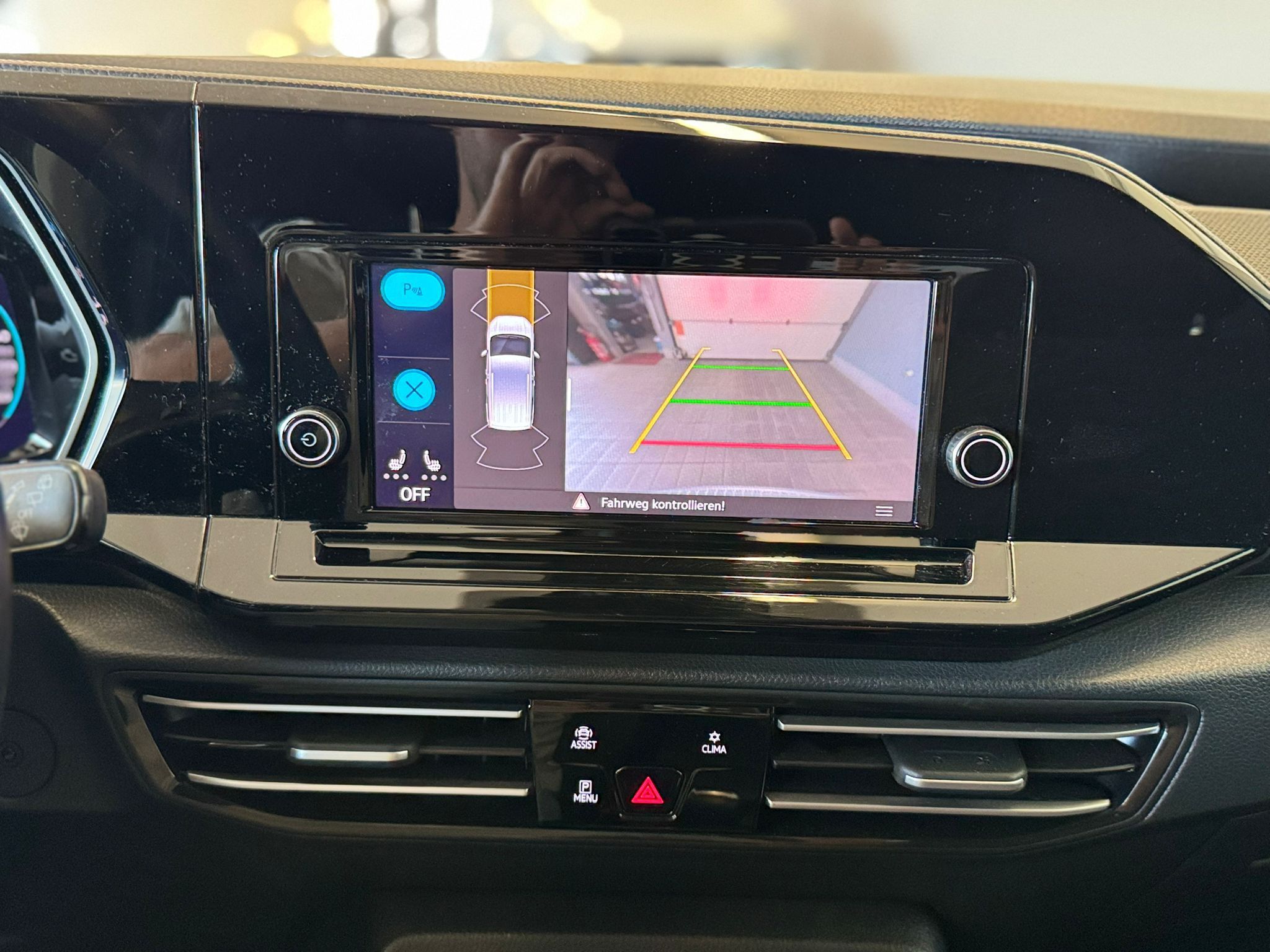 VW Caddy antrazit 2.0tdi 83733km (12)