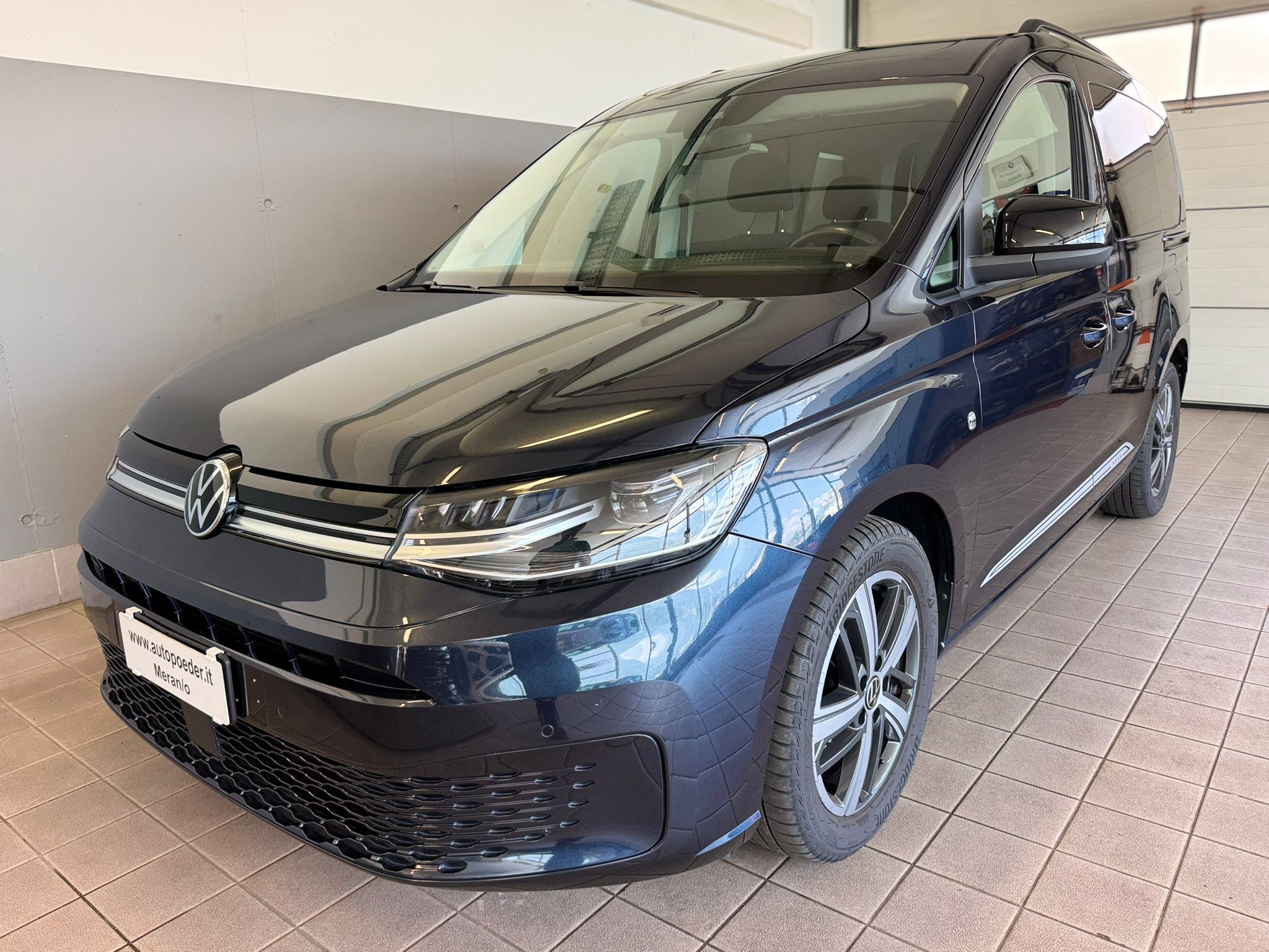 vw caddy blau 59161km (1.0)