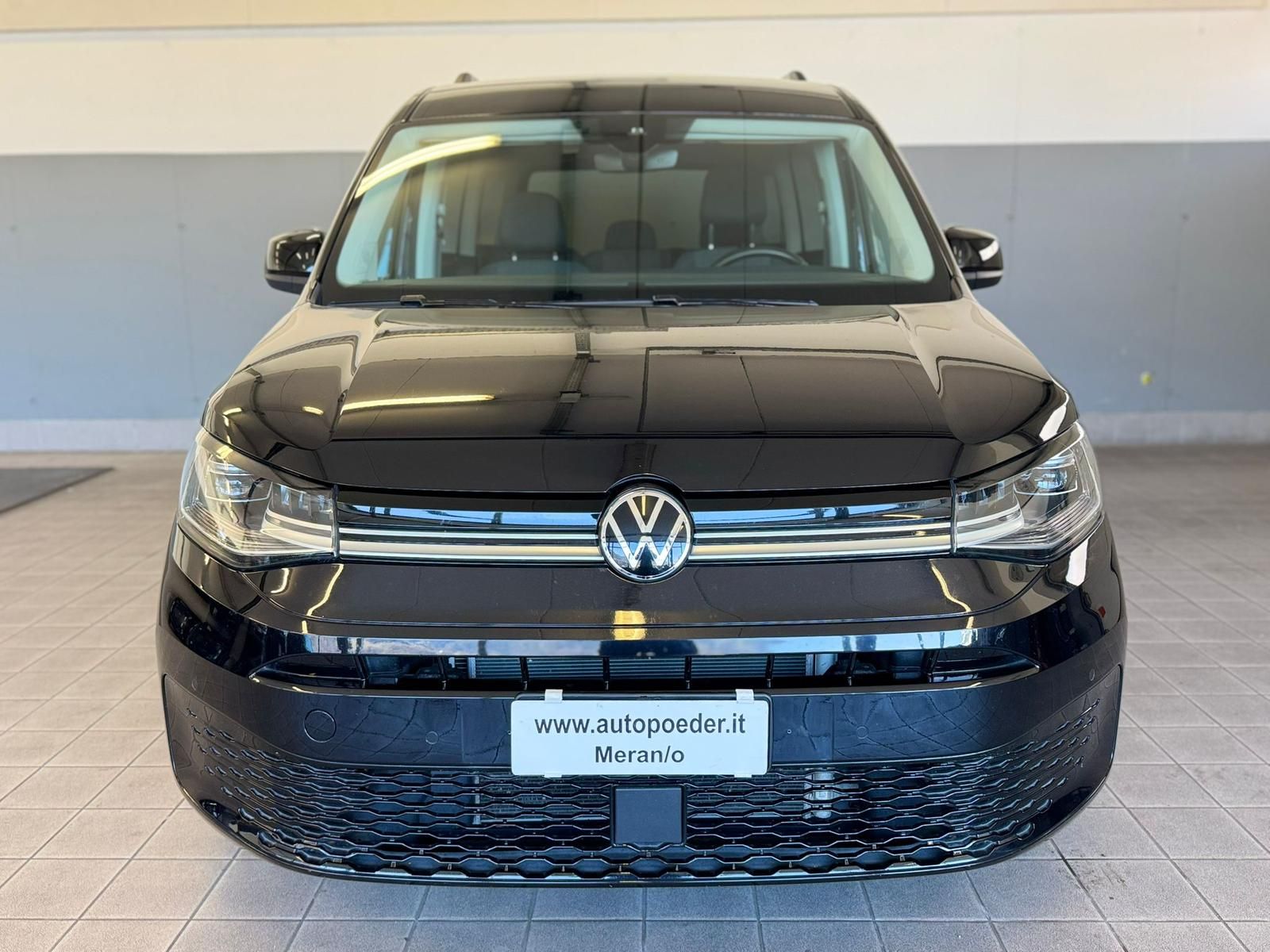 VW Caddy Neu Schwarz (5)