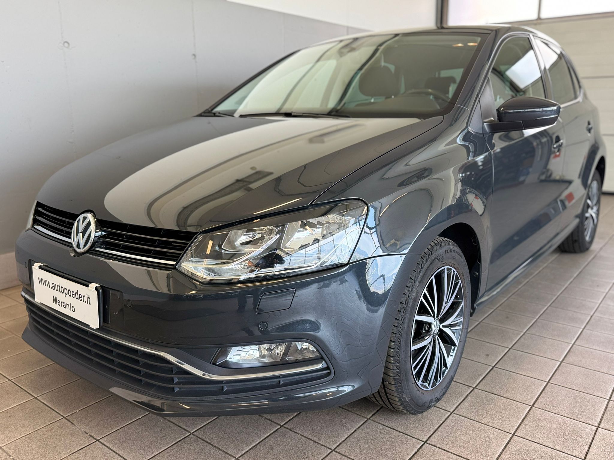 VW Polo 1.4TDI Grau (1)