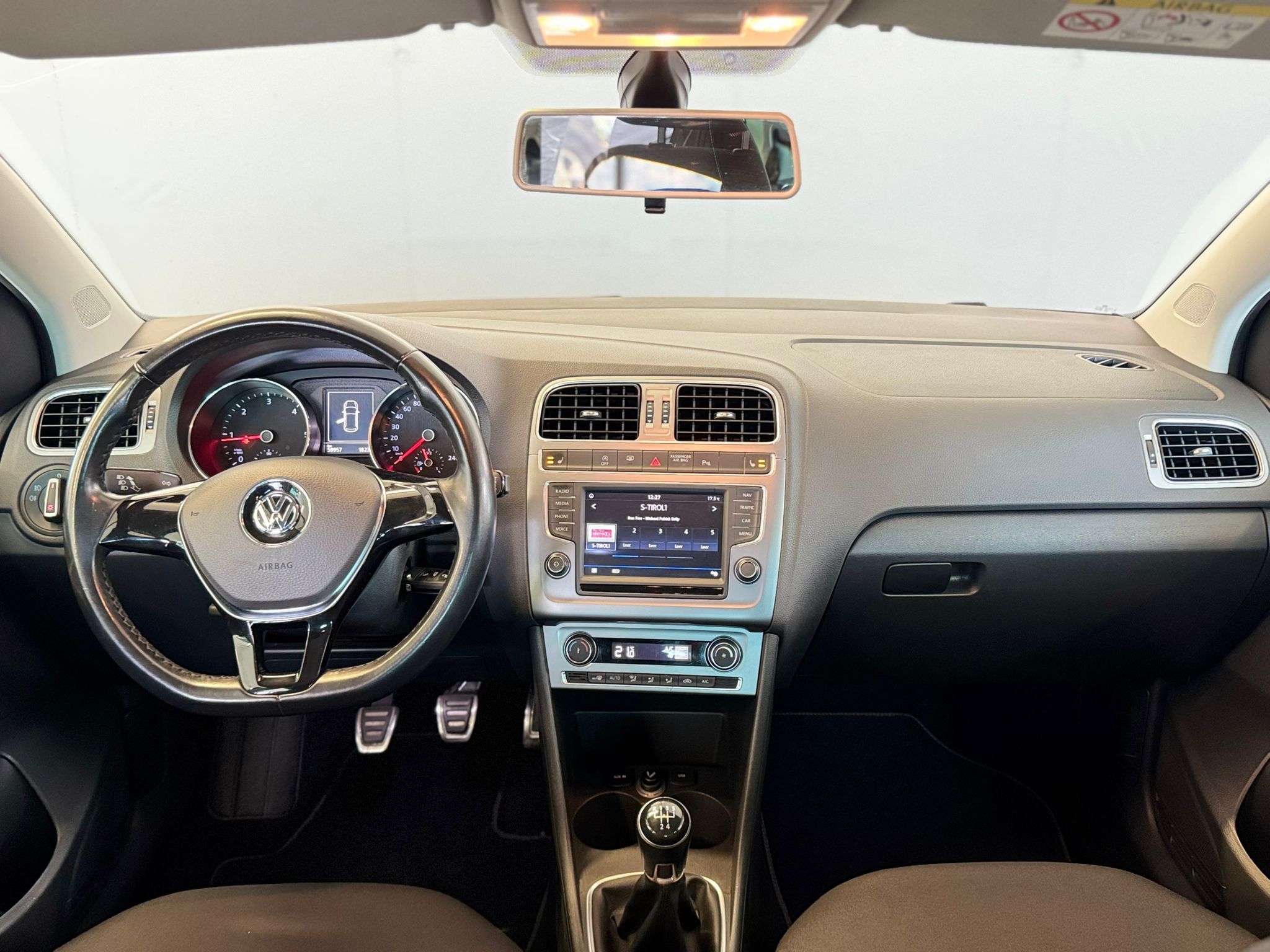 VW Polo 1.4TDI Grau (15)