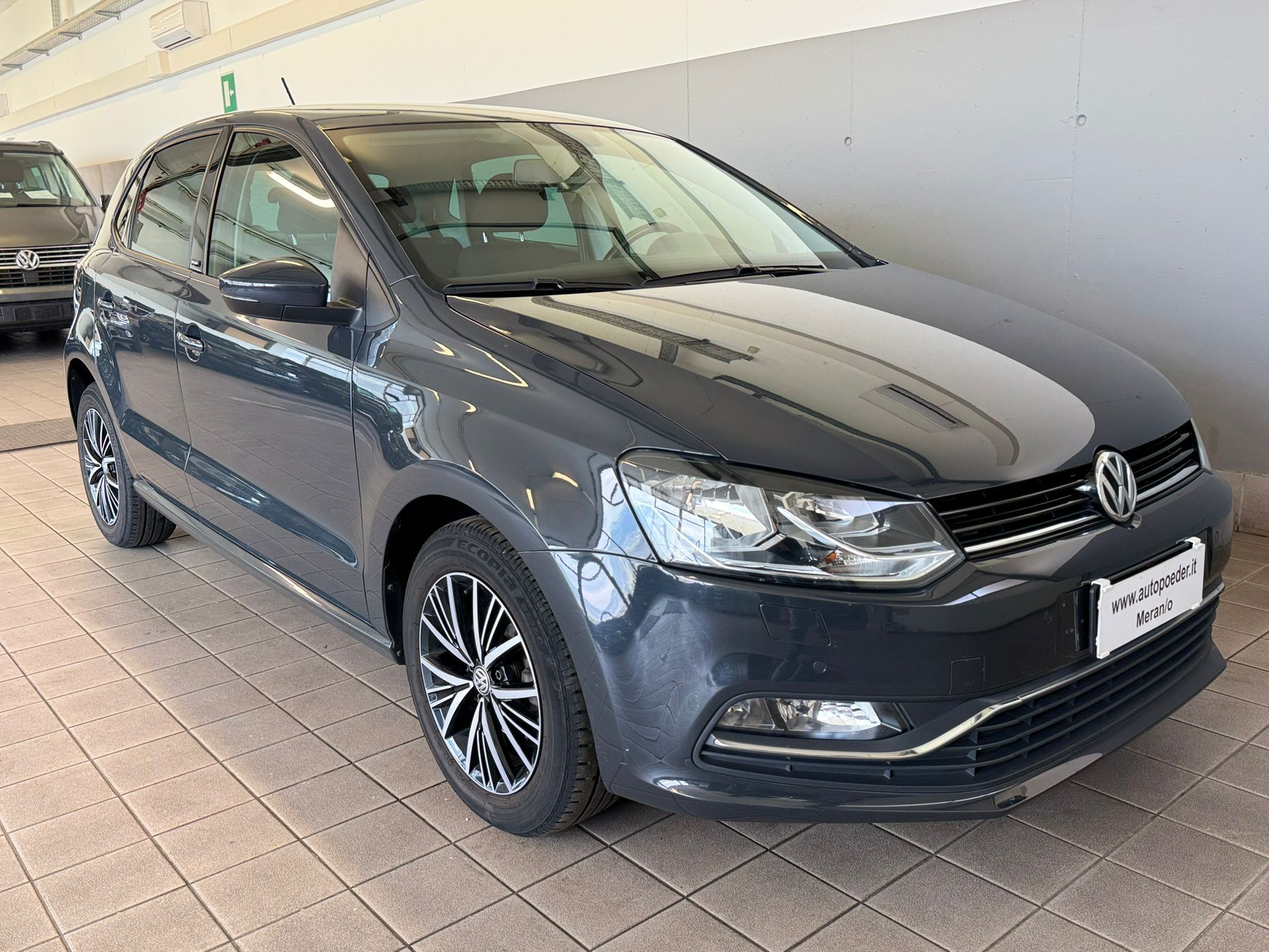 VW Polo 1.4TDI Grau (2)