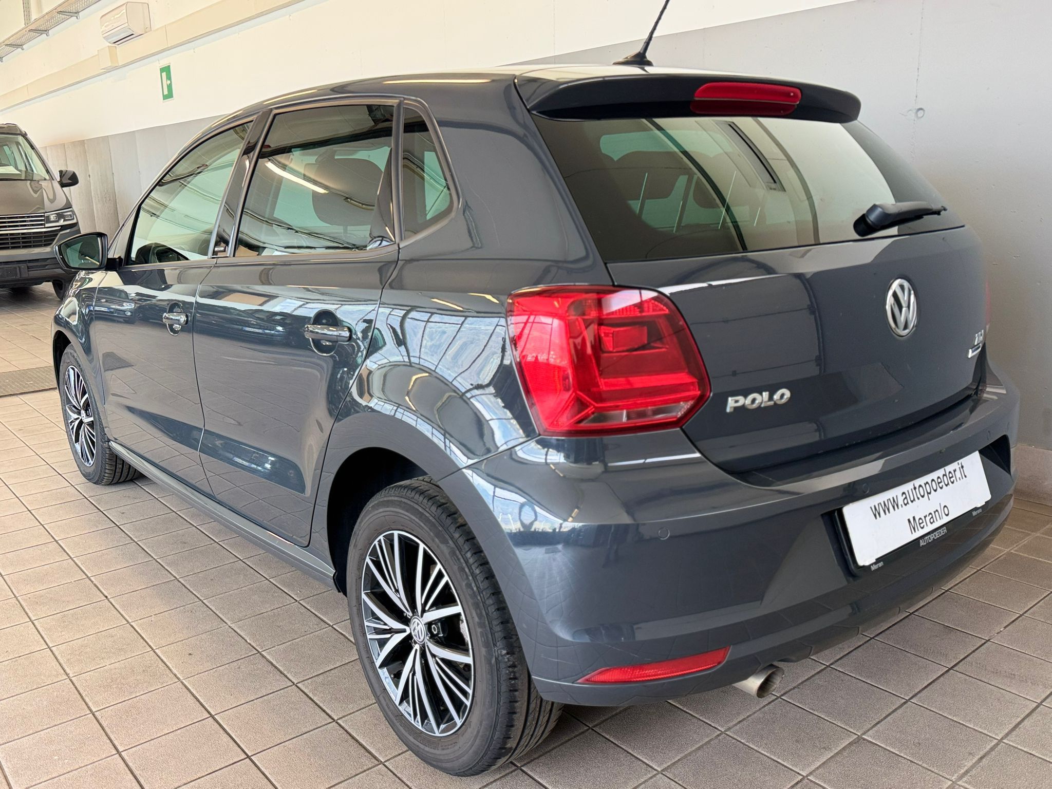 VW Polo 1.4TDI Grau (4)