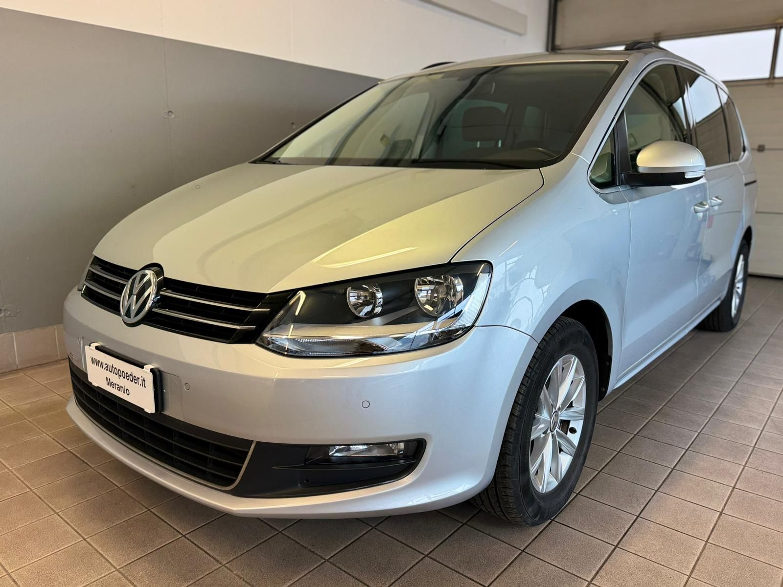 VW Sharan 2.0 TDI Silver 1