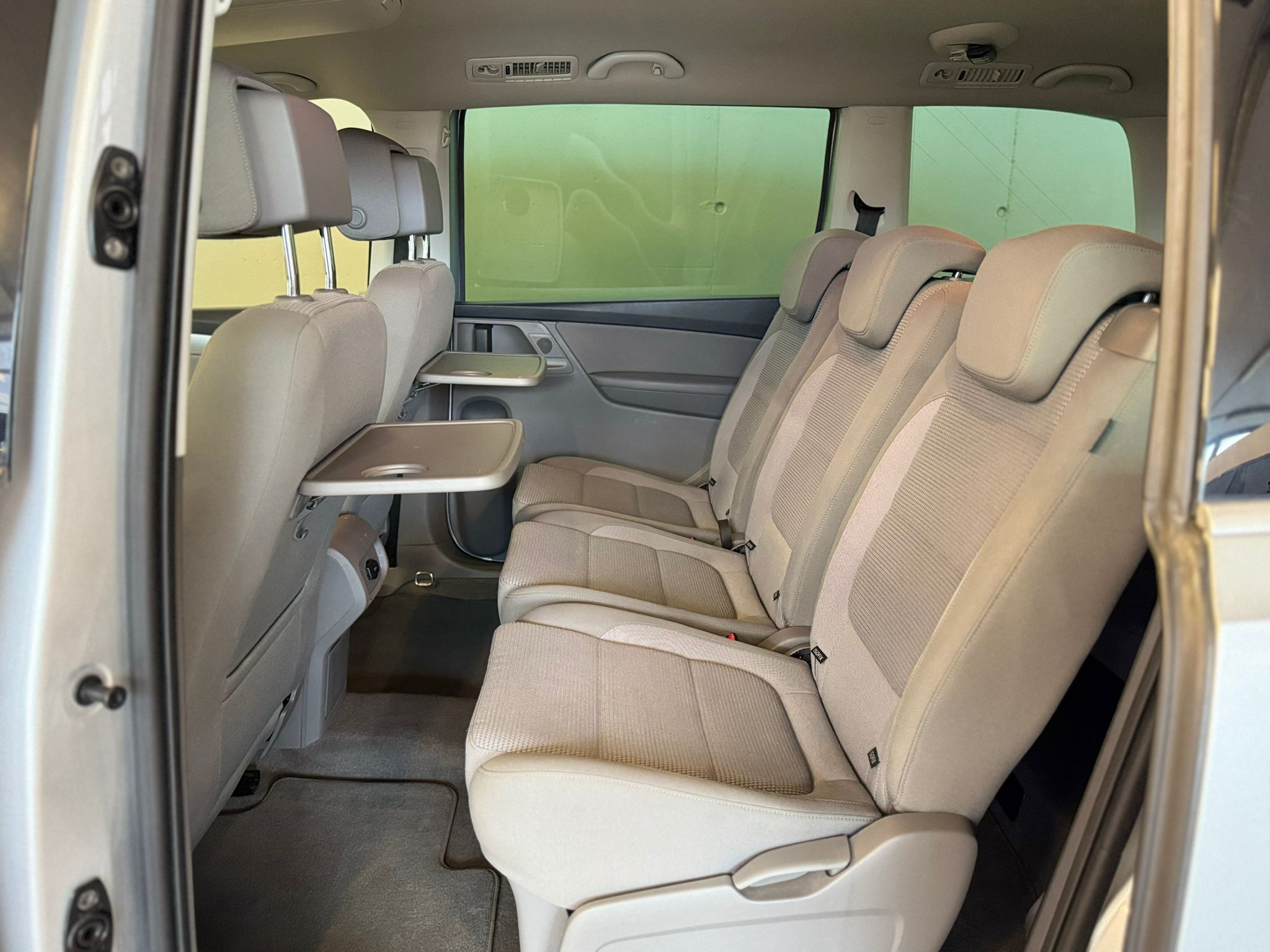 VW Sharan 2.0 TDI Silver 14