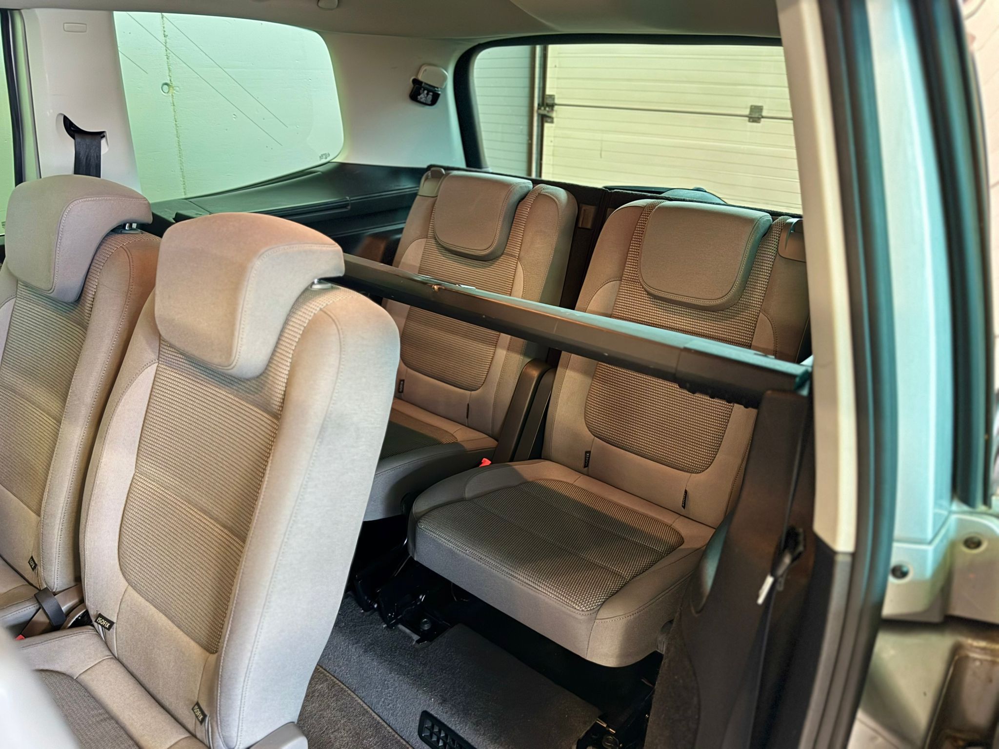 VW Sharan 2.0 TDI Silver 16