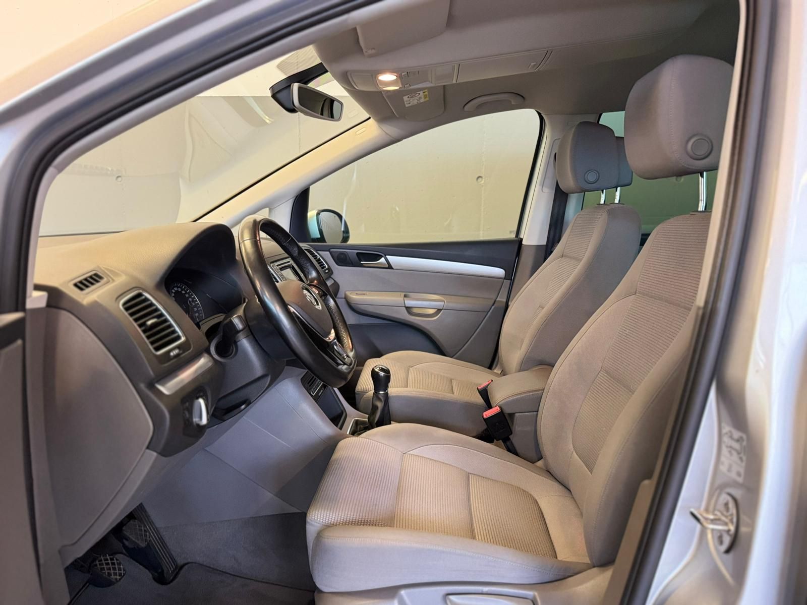 VW Sharan 2.0 TDI Silver 8