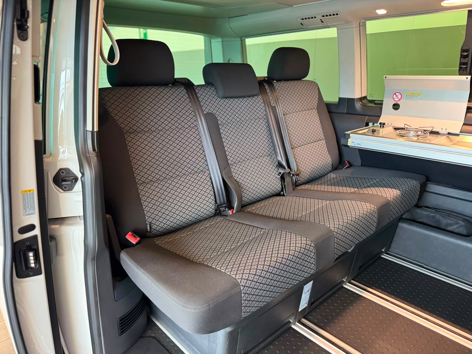 vw t6.1 california (10)