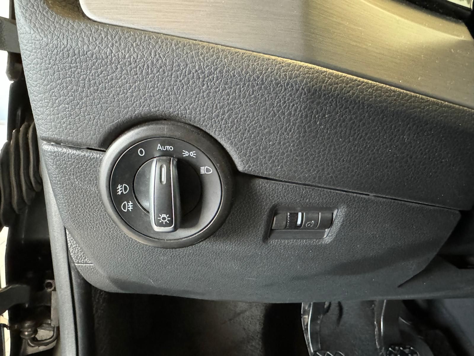 VW t6 Multivan 2.0TDI grau (10)