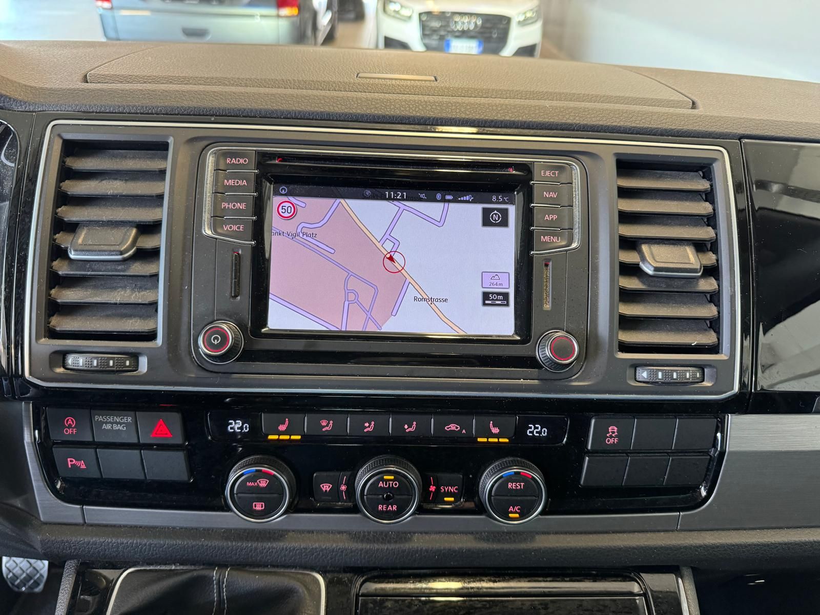 VW t6 Multivan 2.0TDI grau (13)