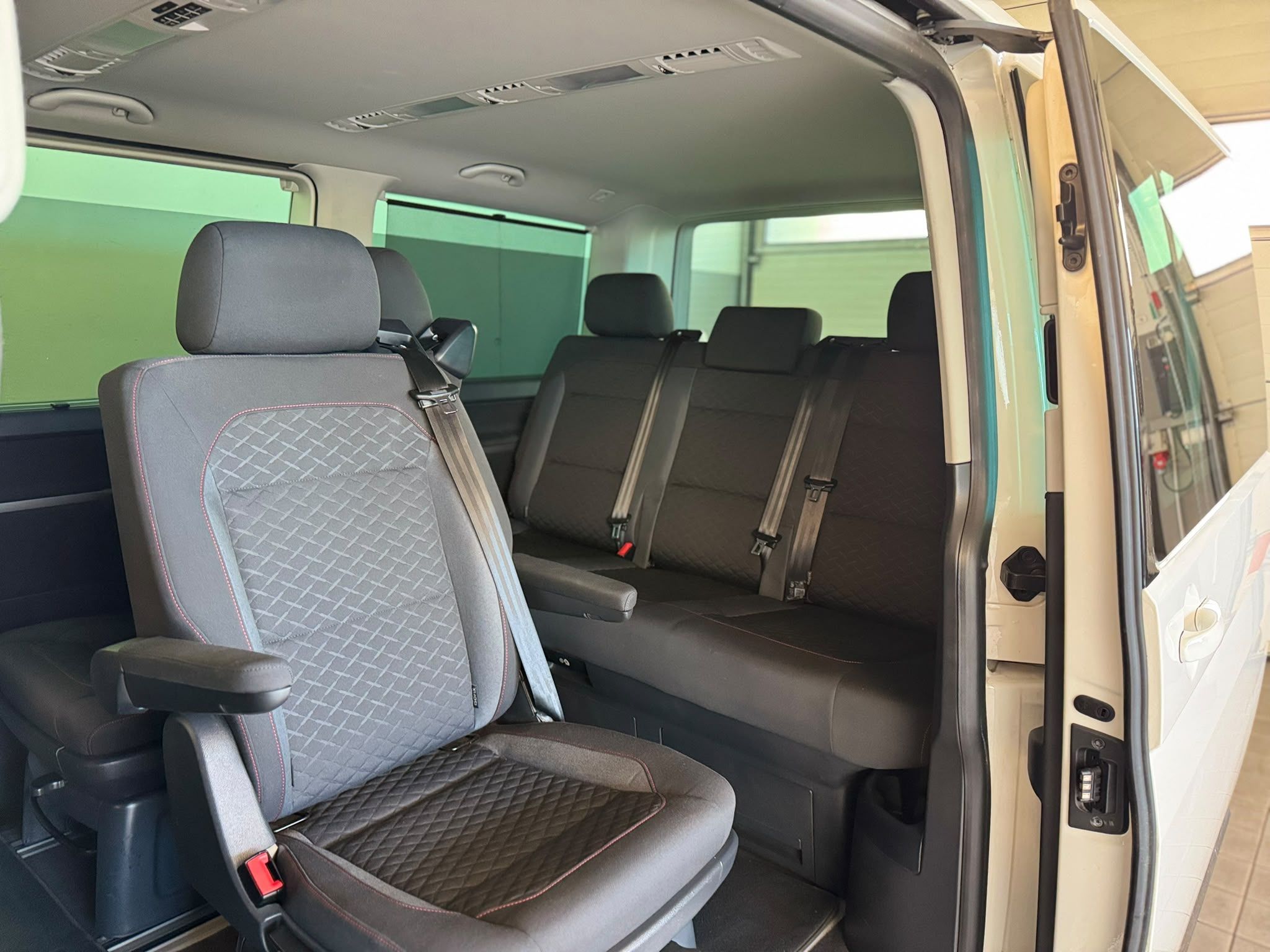VW t6 multivan weiss (10)