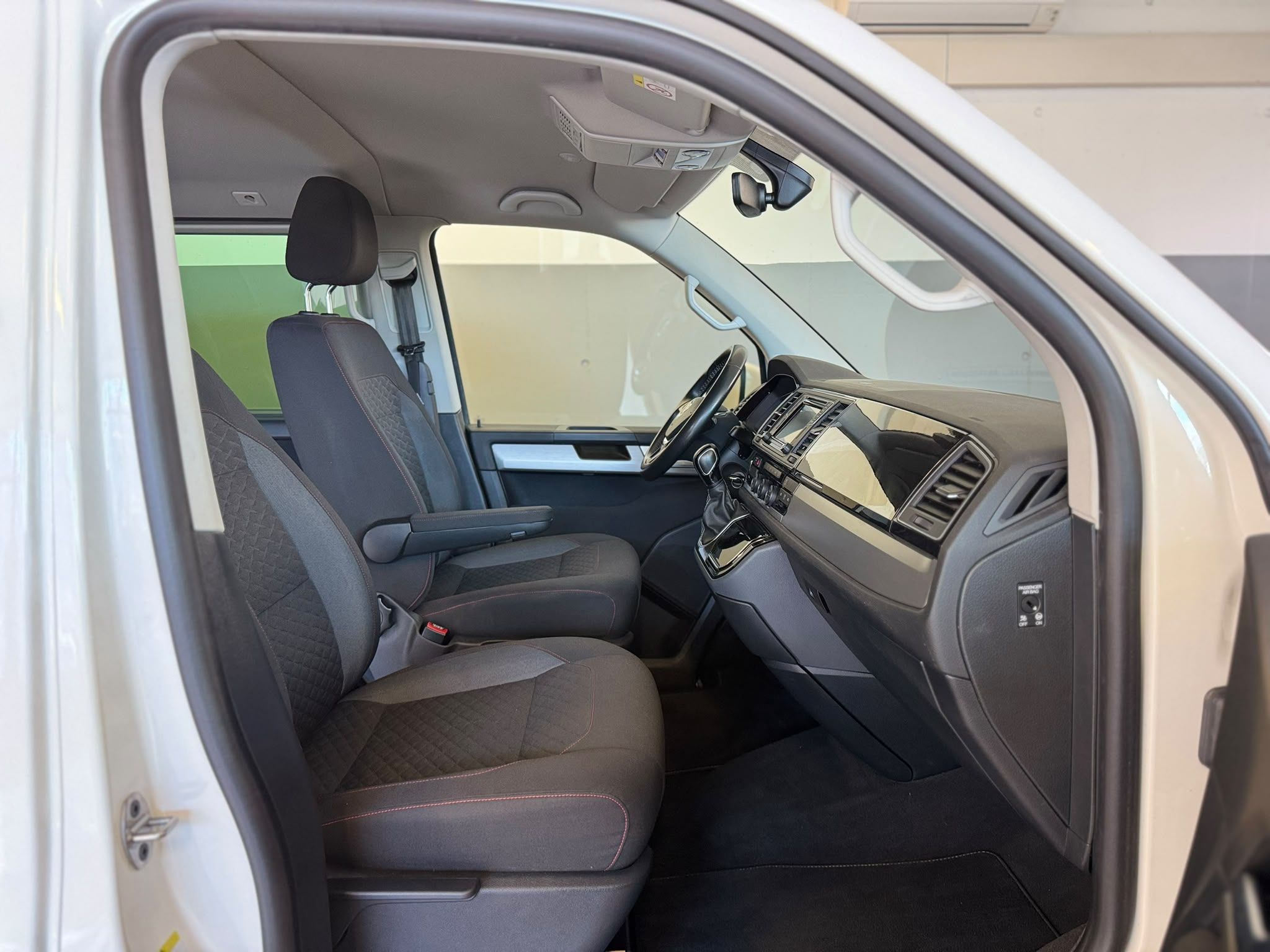 VW t6 multivan weiss (11)