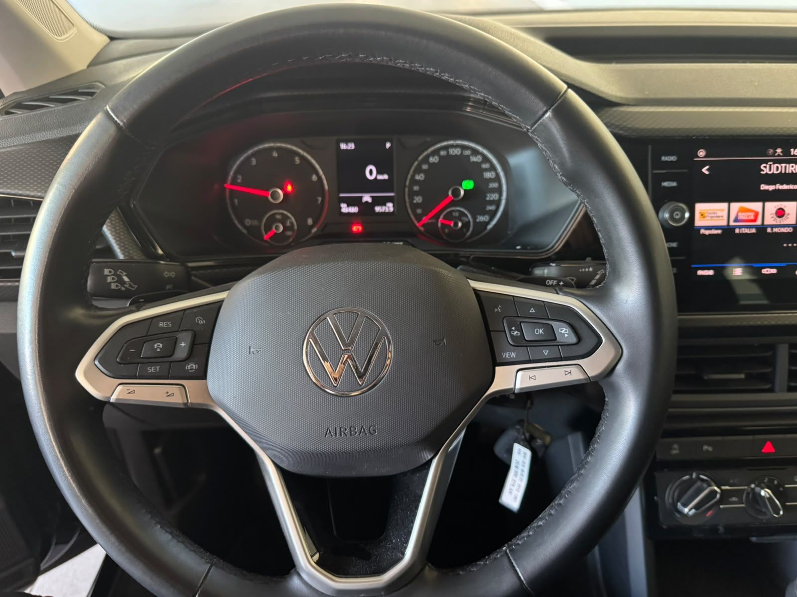 VW TCROSS (14)