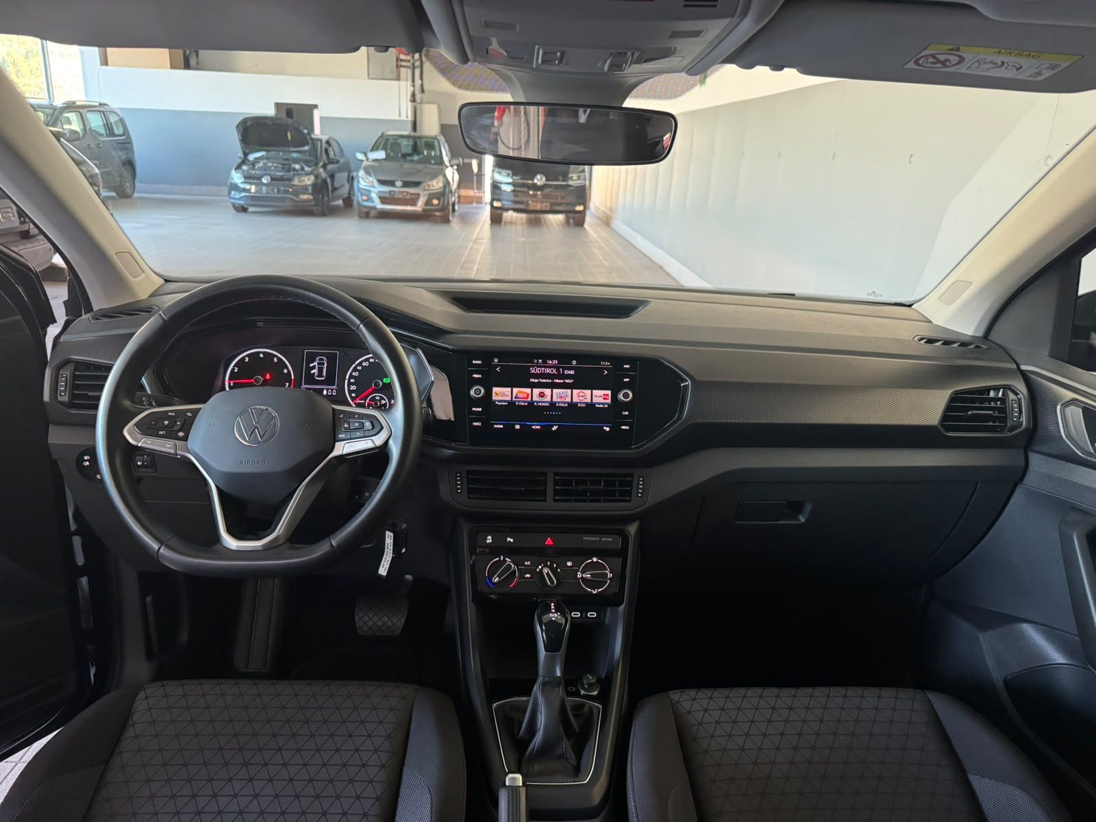 VW TCROSS (18)