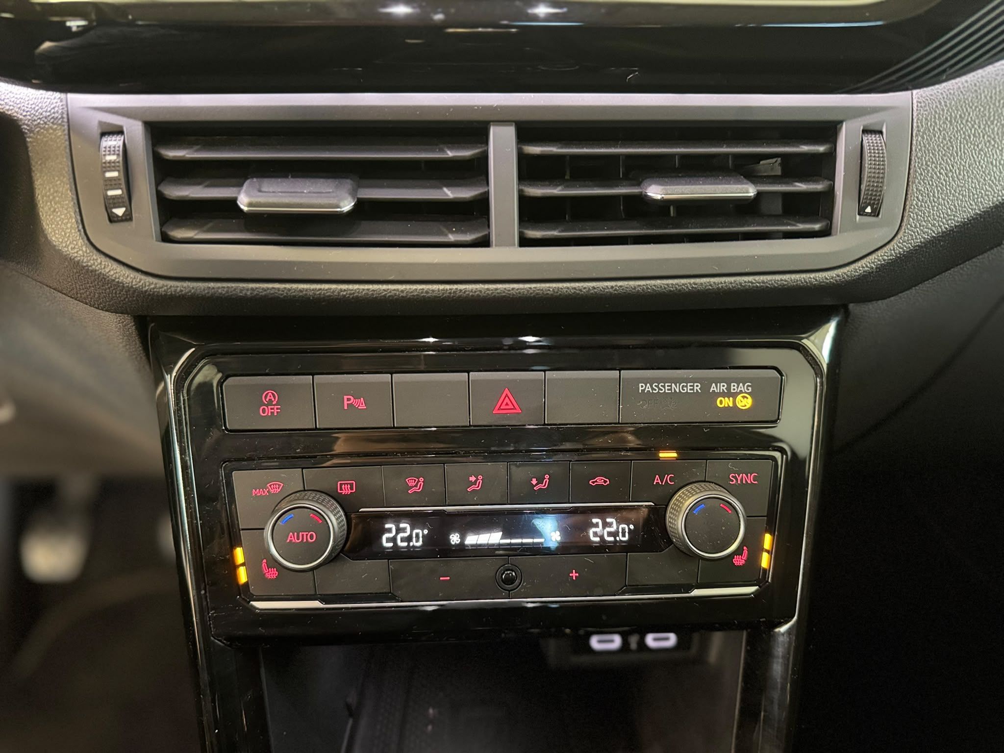 vw tcross schwarz (14)