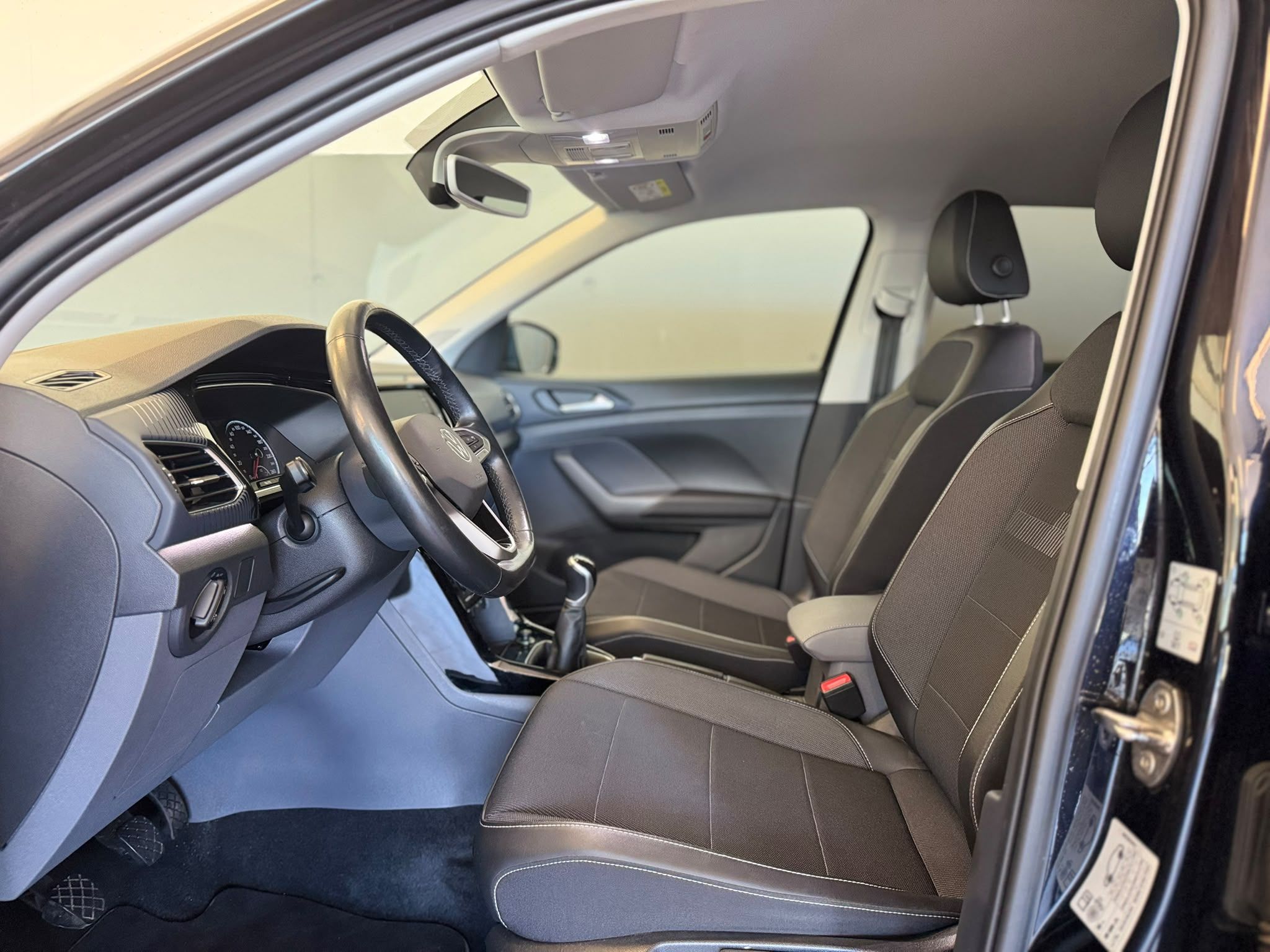 vw tcross schwarz (9)