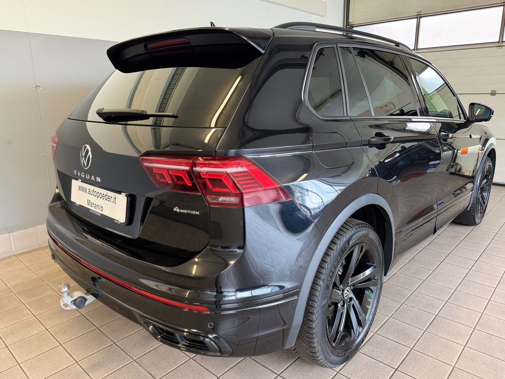 VW Tiguan R Line (6)