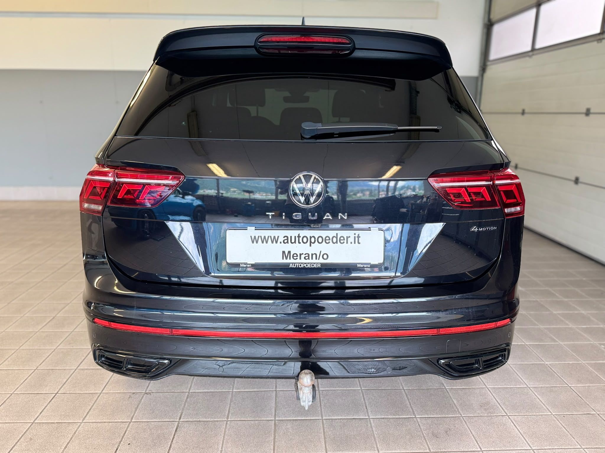 VW Tiguan R Line (8)
