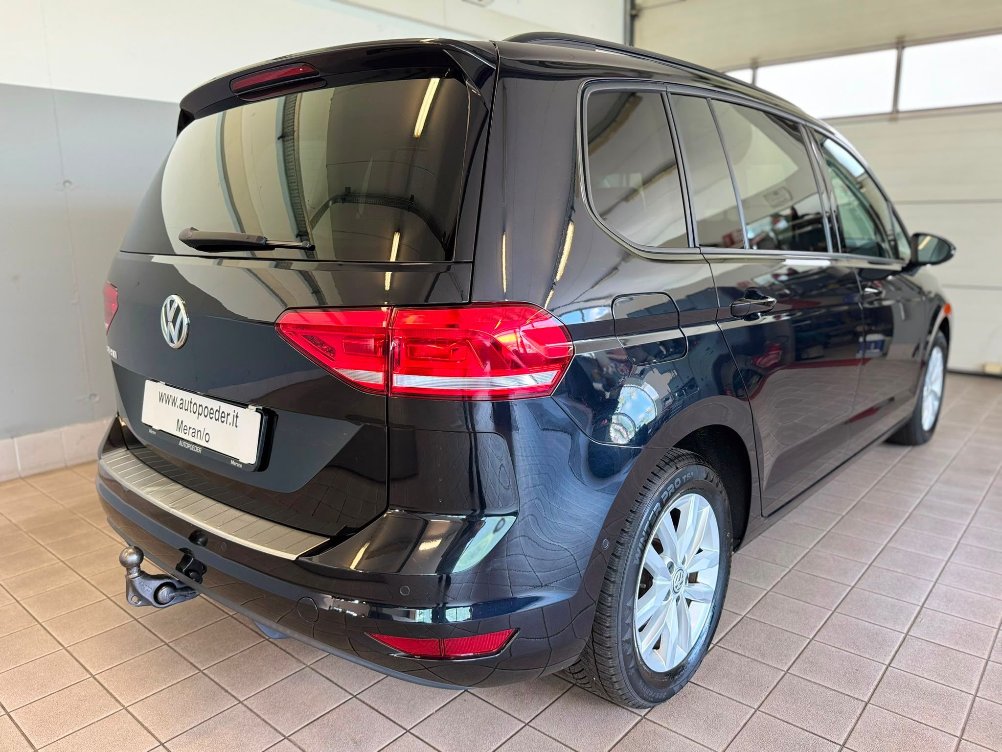 VW touran 15tsi schwarz (4)