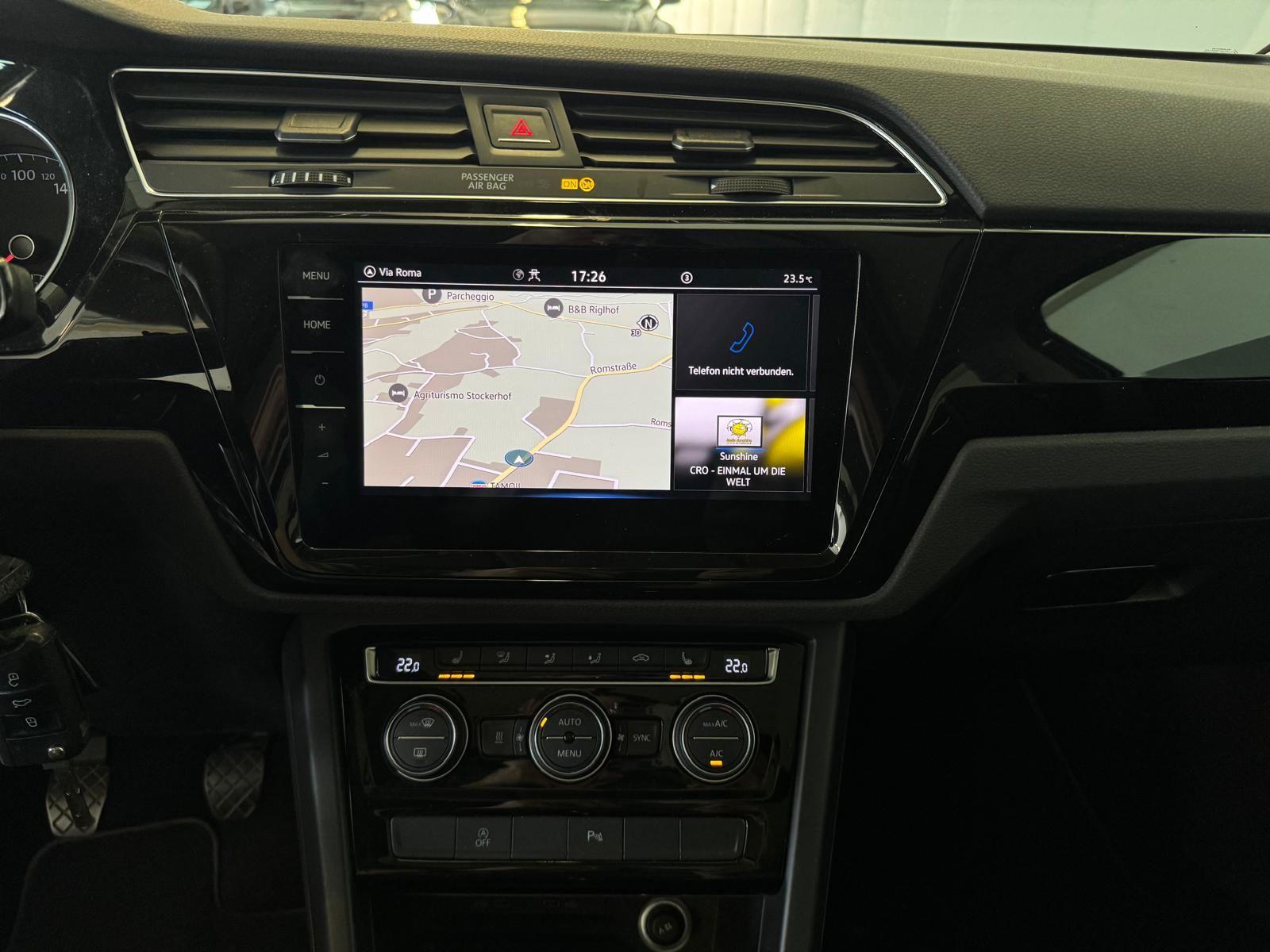 VW Touran 2.0 TDI Gancio Panoramadach (10)