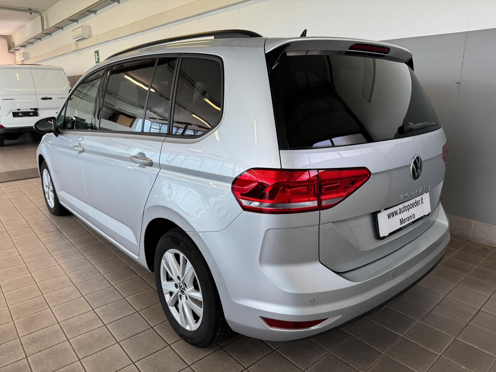 VW Touran 2.0 TDI silver (4)