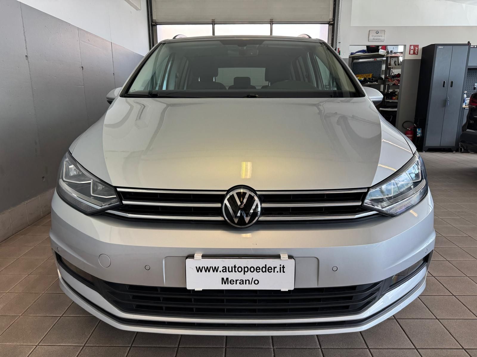 VW Touran 2.0 TDI silver (6)