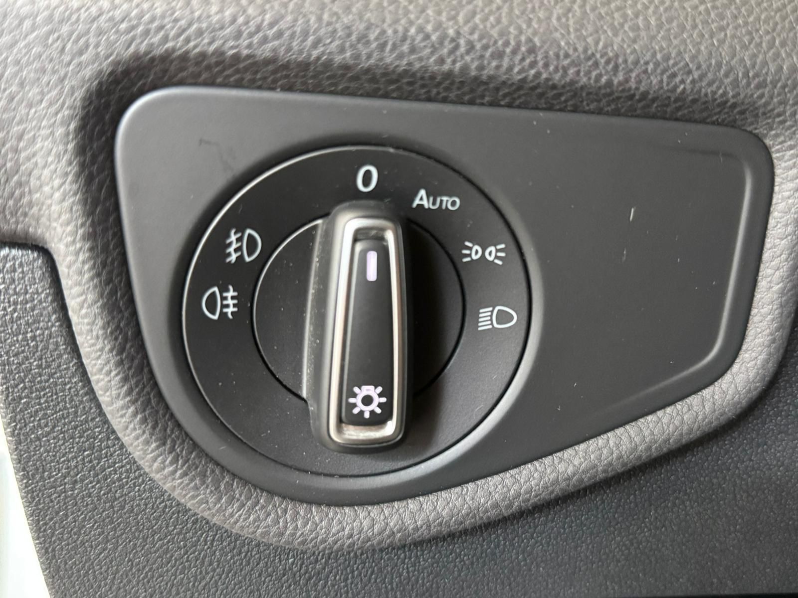 VW Touran 2.0 TDI wießß (16)