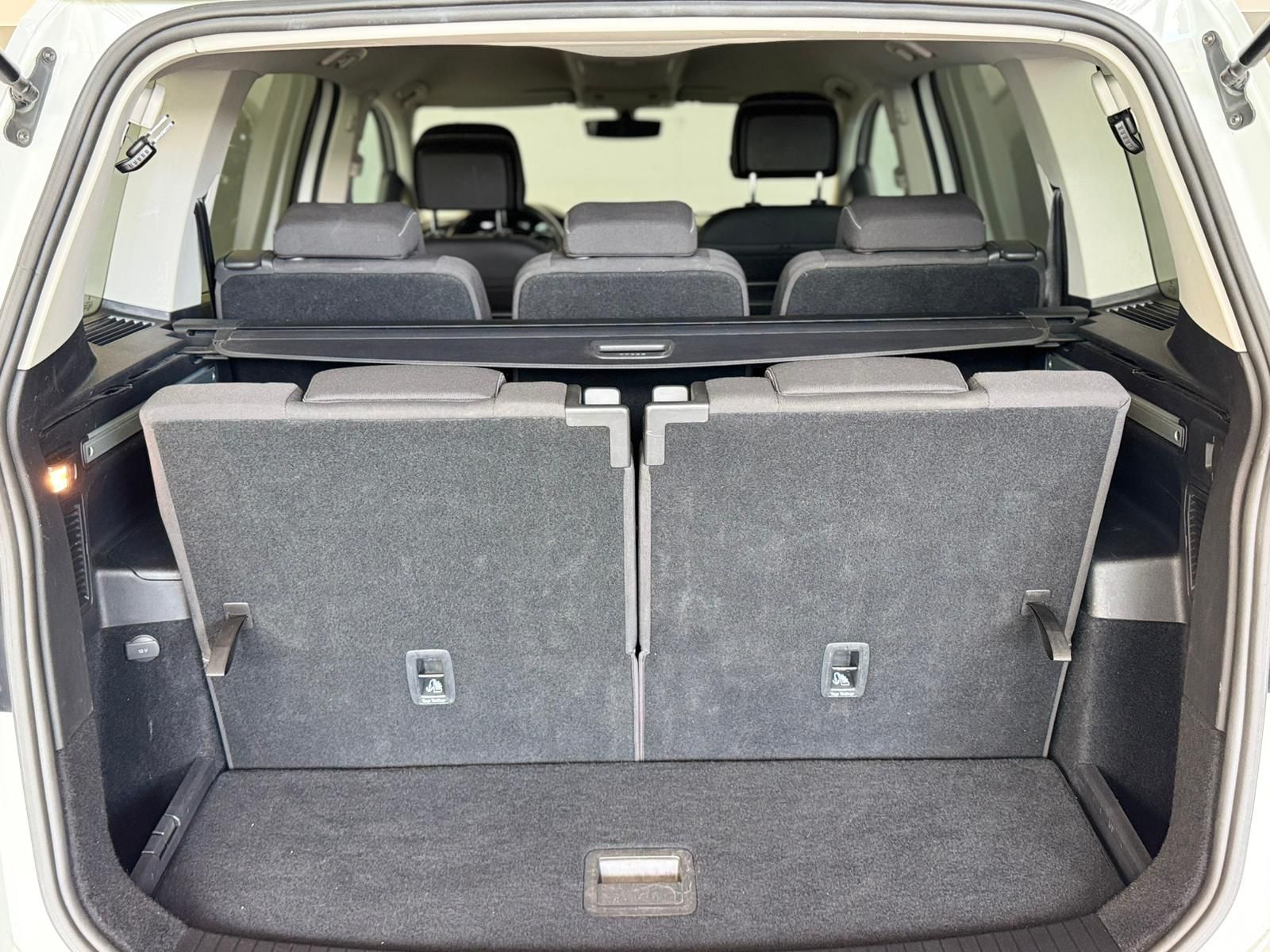 VW Touran 2.0 TDI wießß (18)