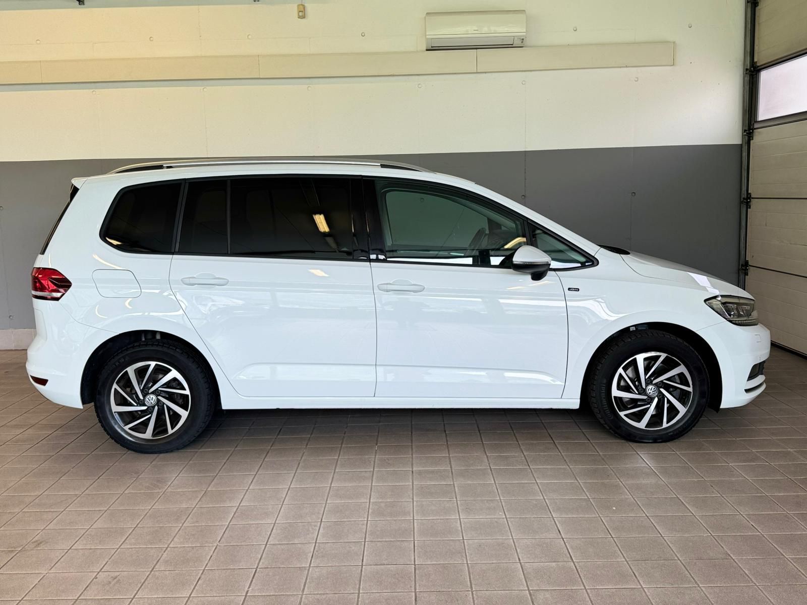 VW Touran 2.0 TDI wießß (7)