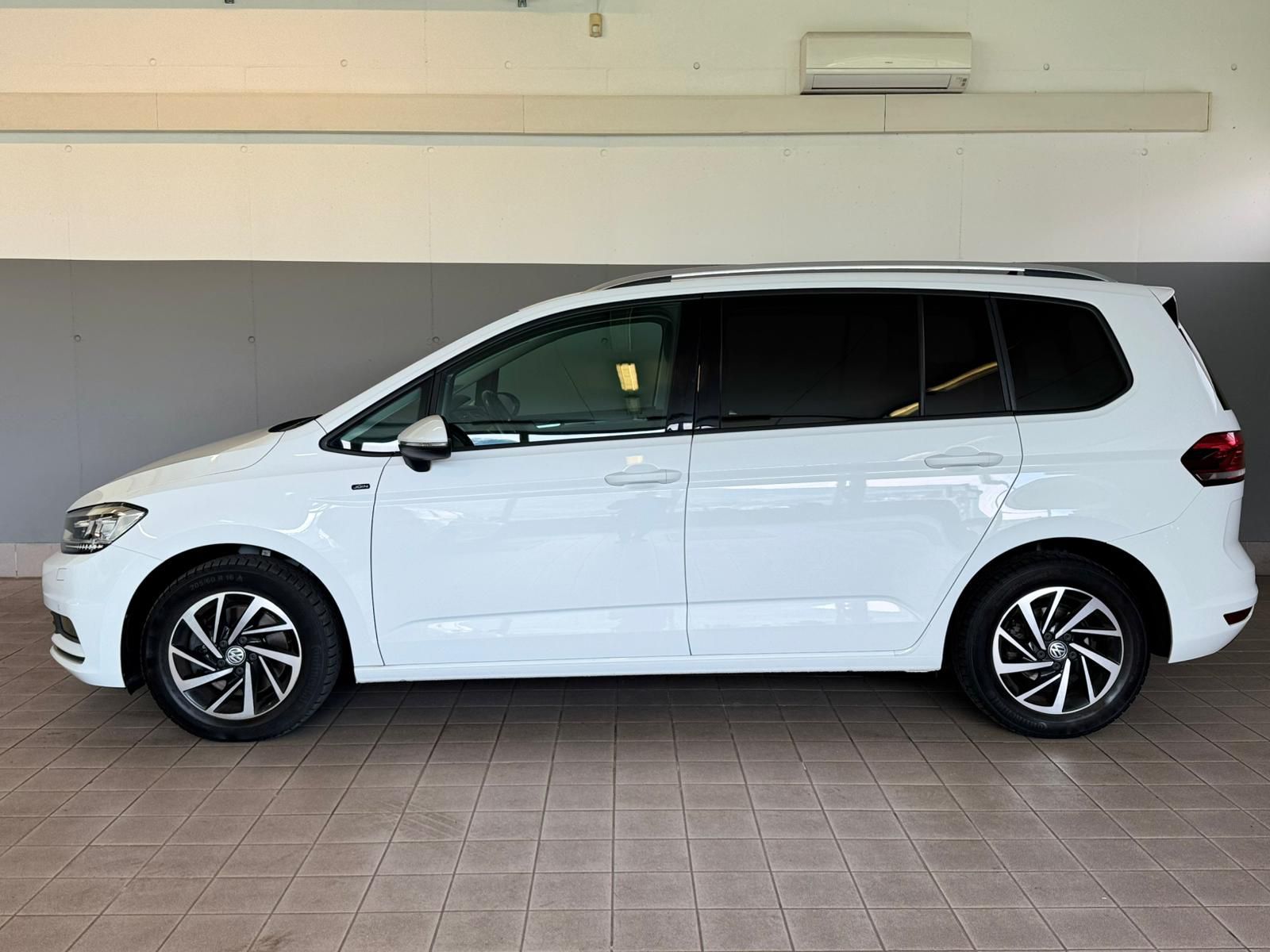 VW Touran 2.0 TDI wießß (8)
