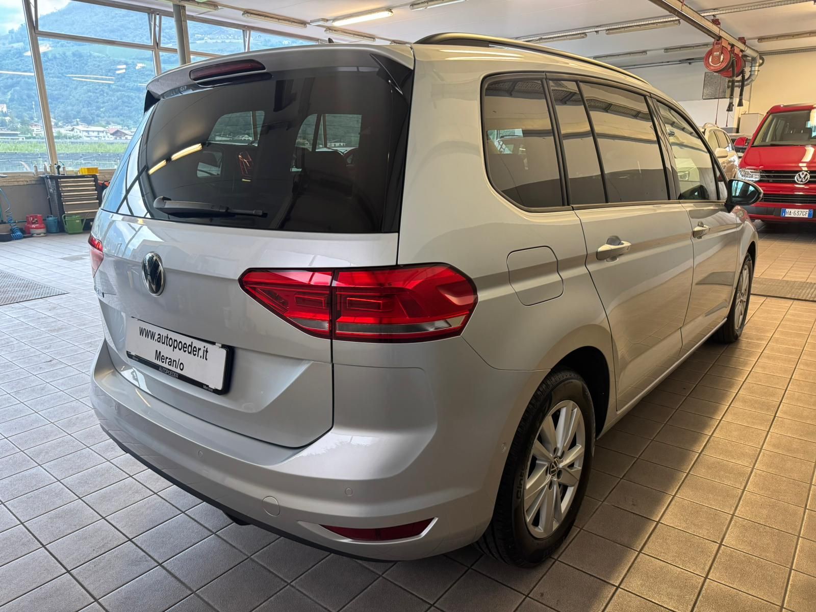Vw Touran Silber 7Posti (2)