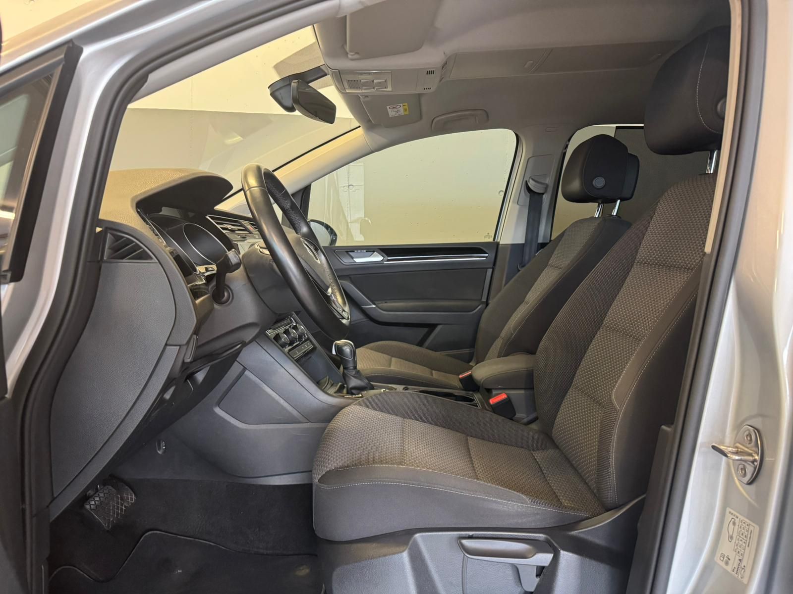 Vw Touran Silber 7Posti (4)