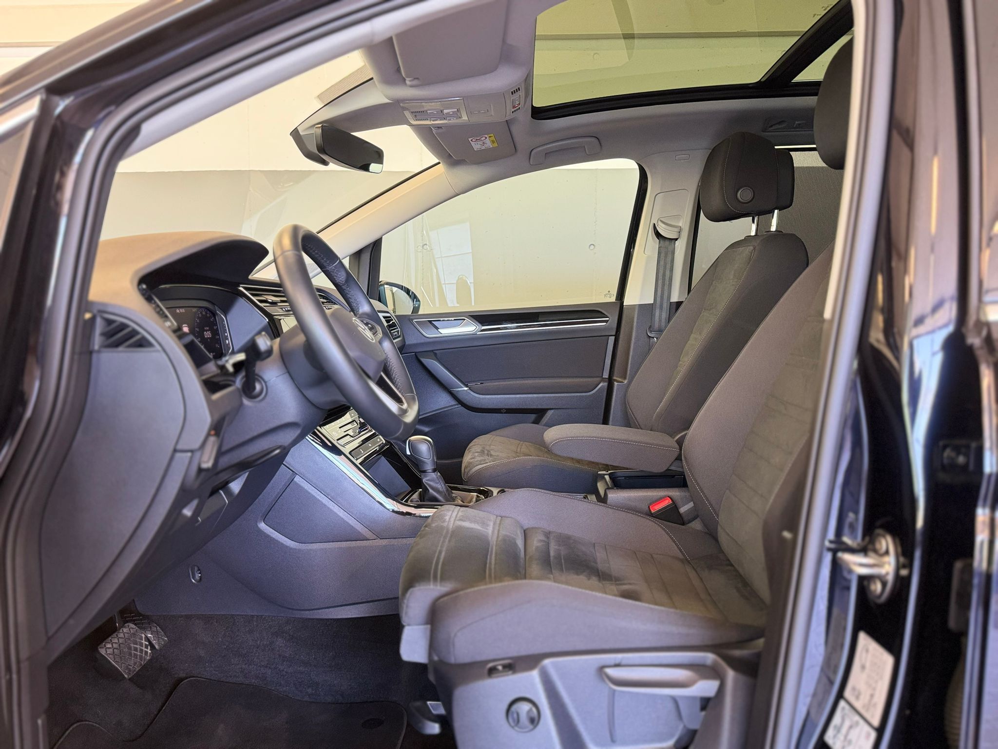 VW TOURAN TSI GANCIO (9)