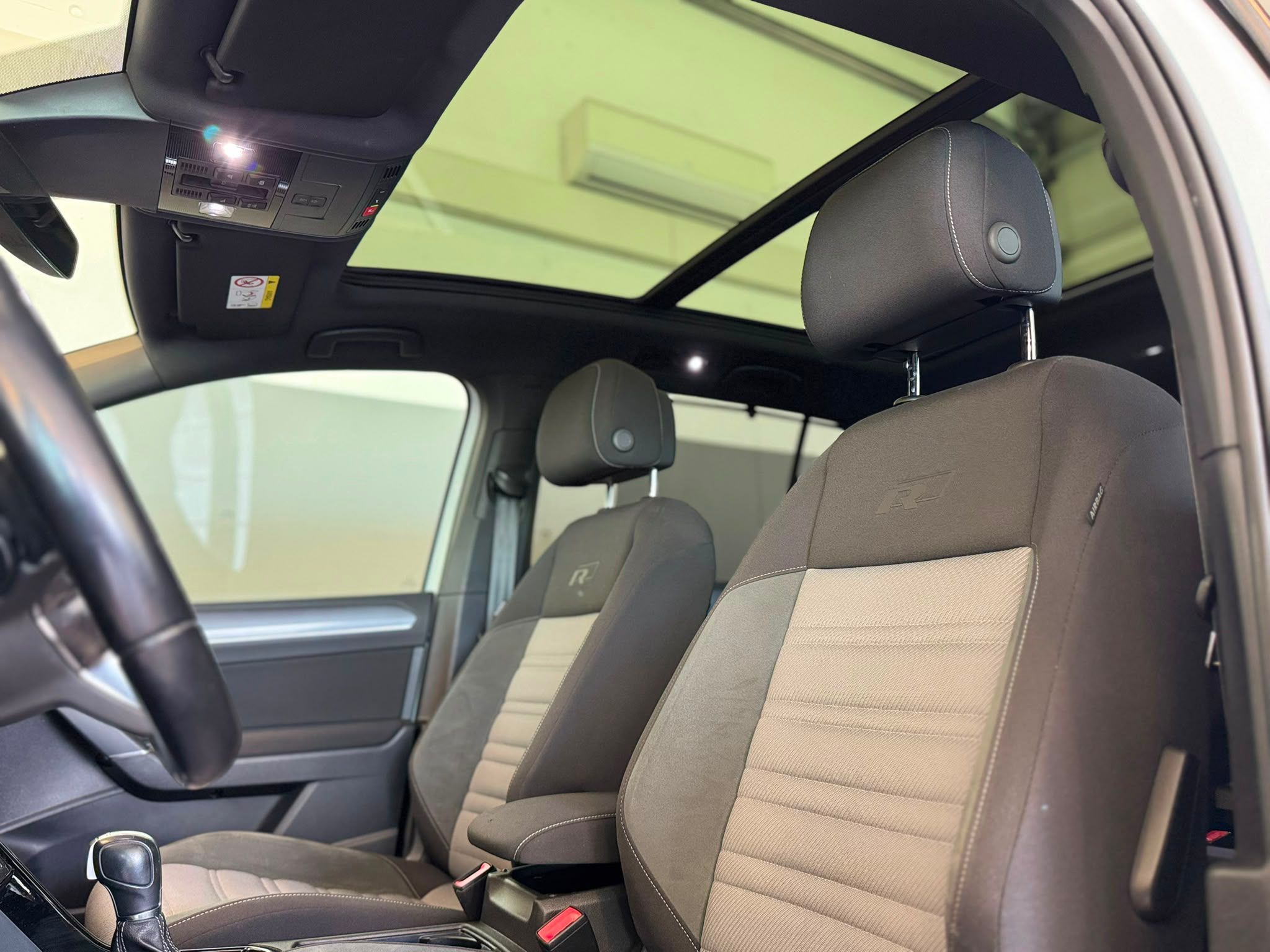 vw touran15 tsi rline weiss (10)