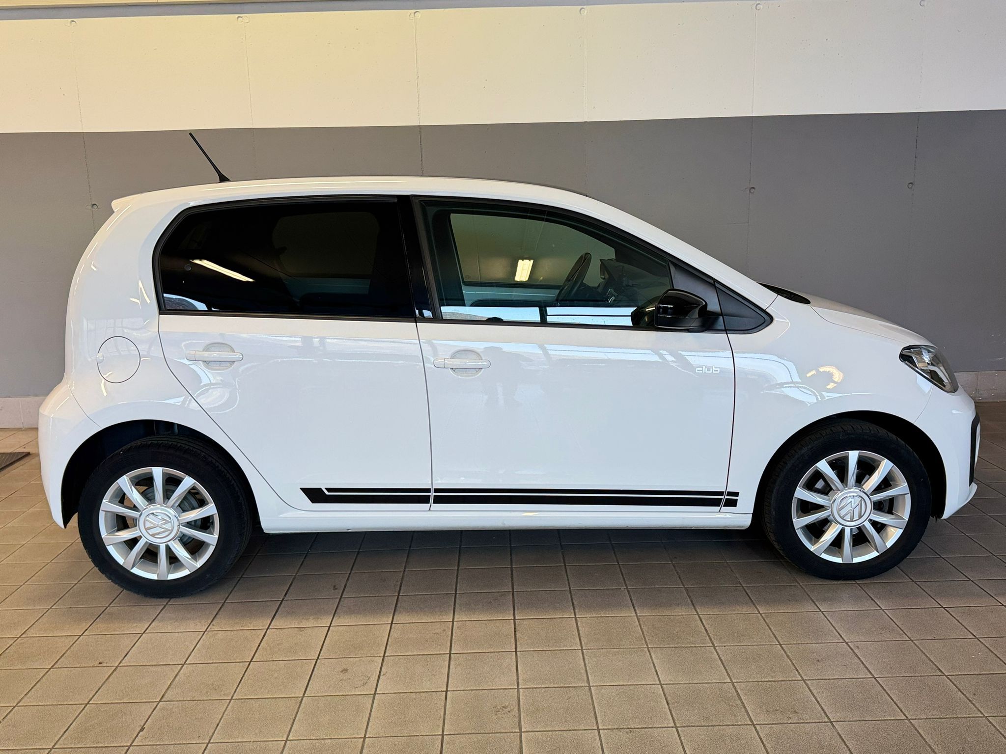 vw up weiss (7)