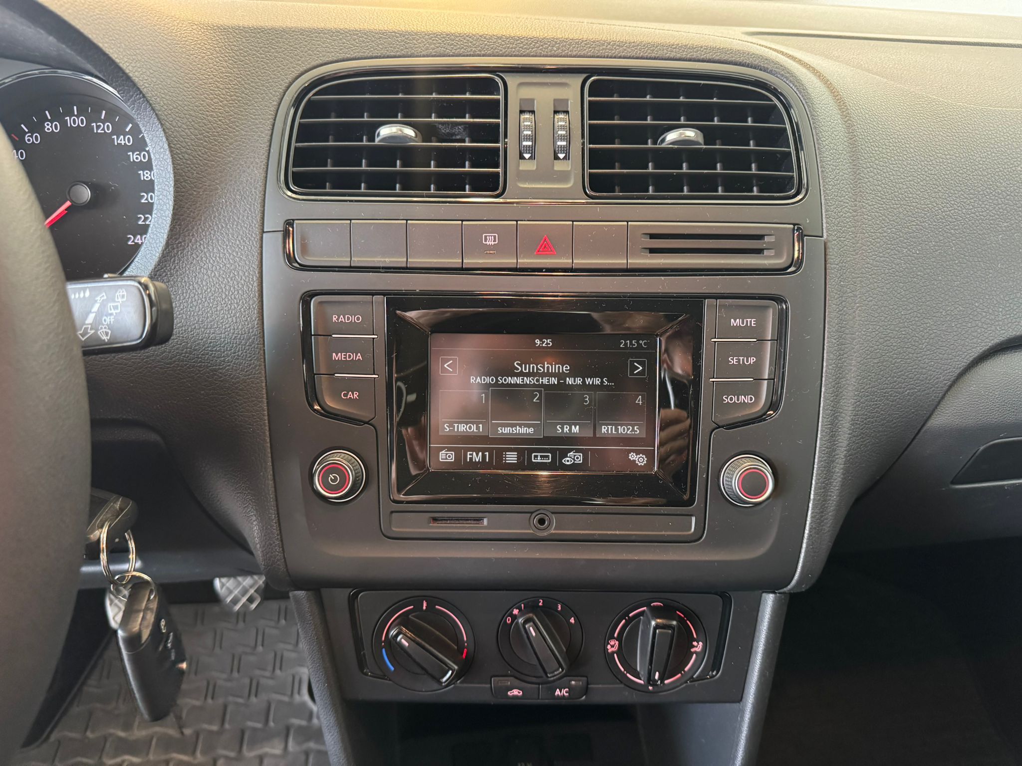 WhatsApp Image 2025 09 23 at 08.53.08 (9)