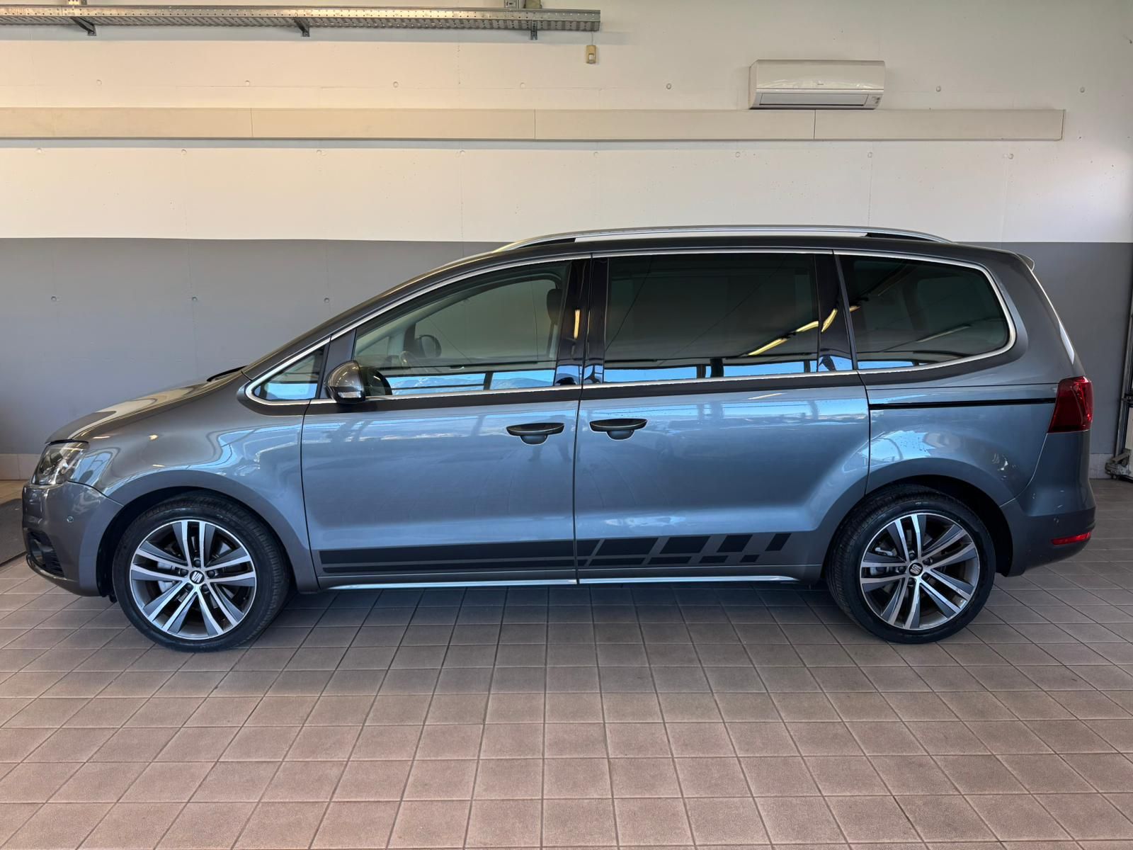 WhatsApp Image 2025 10 13 at 10.48.59