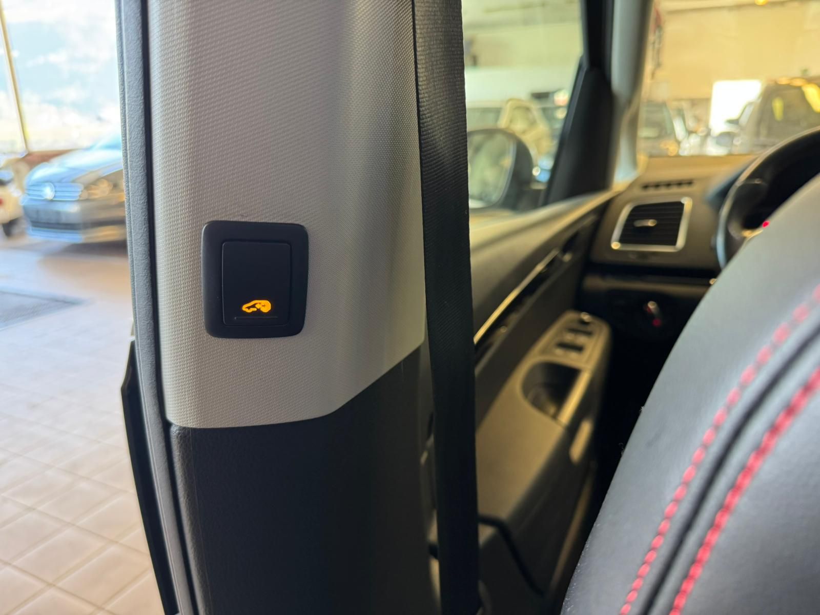 WhatsApp Image 2025 10 13 at 10.49.20