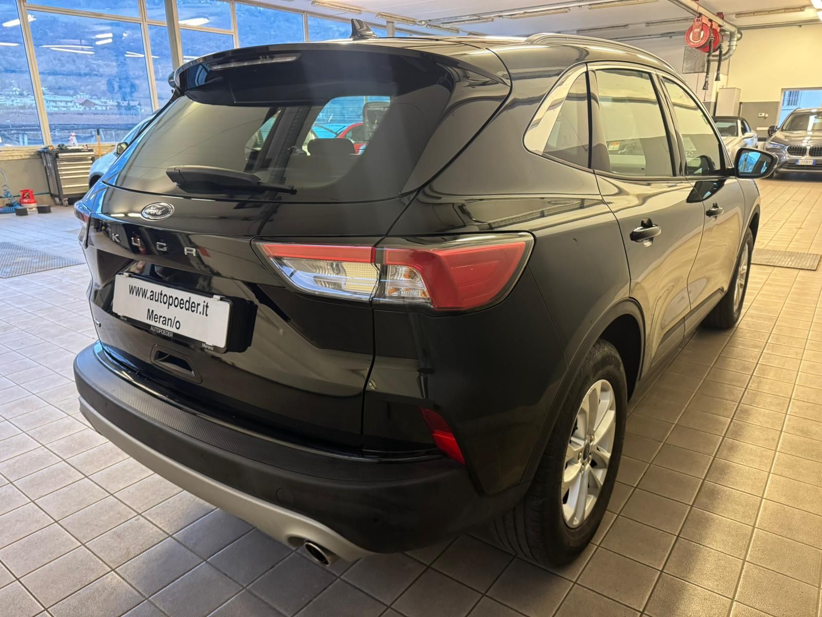 WhatsApp Image 2025 12 01 at 17.50.45 (4)